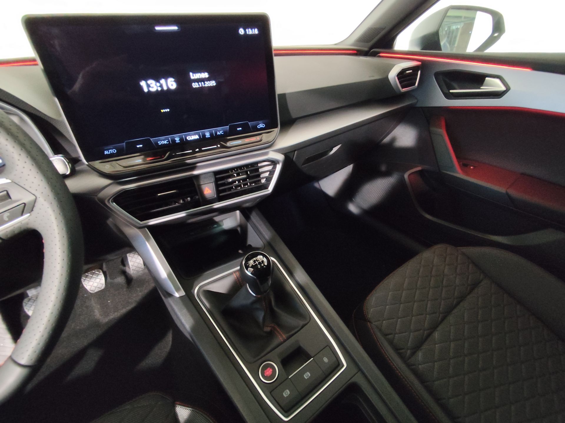 SEAT Nuevo León SP 1.5 TSI 110kW FR Special Edition