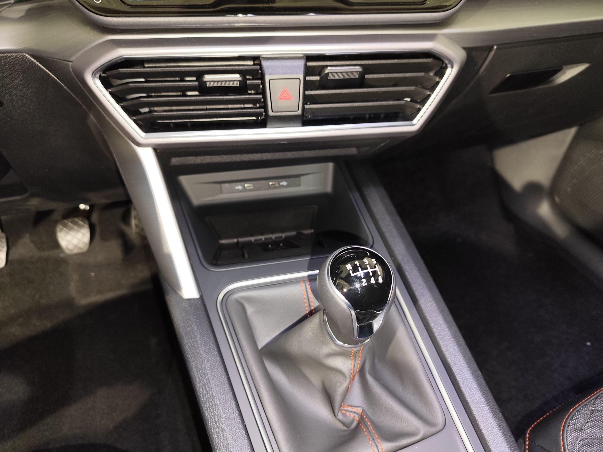 SEAT Nuevo León SP 1.5 TSI 110kW FR Special Edition