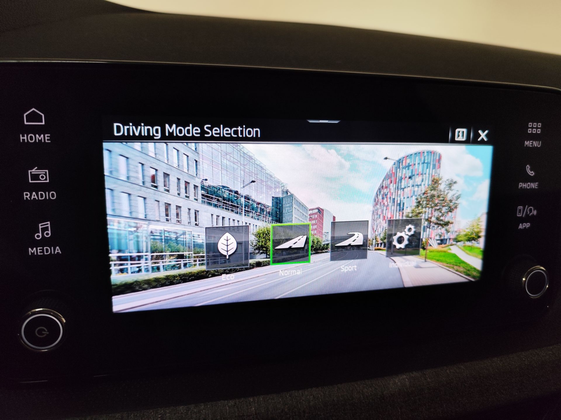 Skoda Scala 1.0 TSI 85KW (115 CV) SELECTION