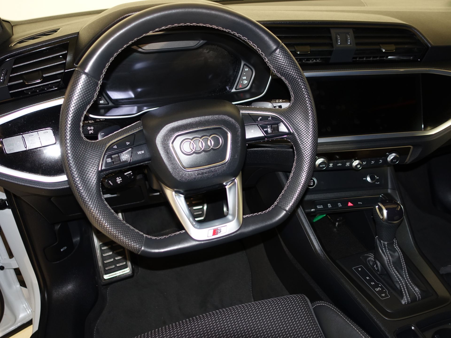 Audi Q3 S line 35 TFSI 110kW (150CV) S tronic