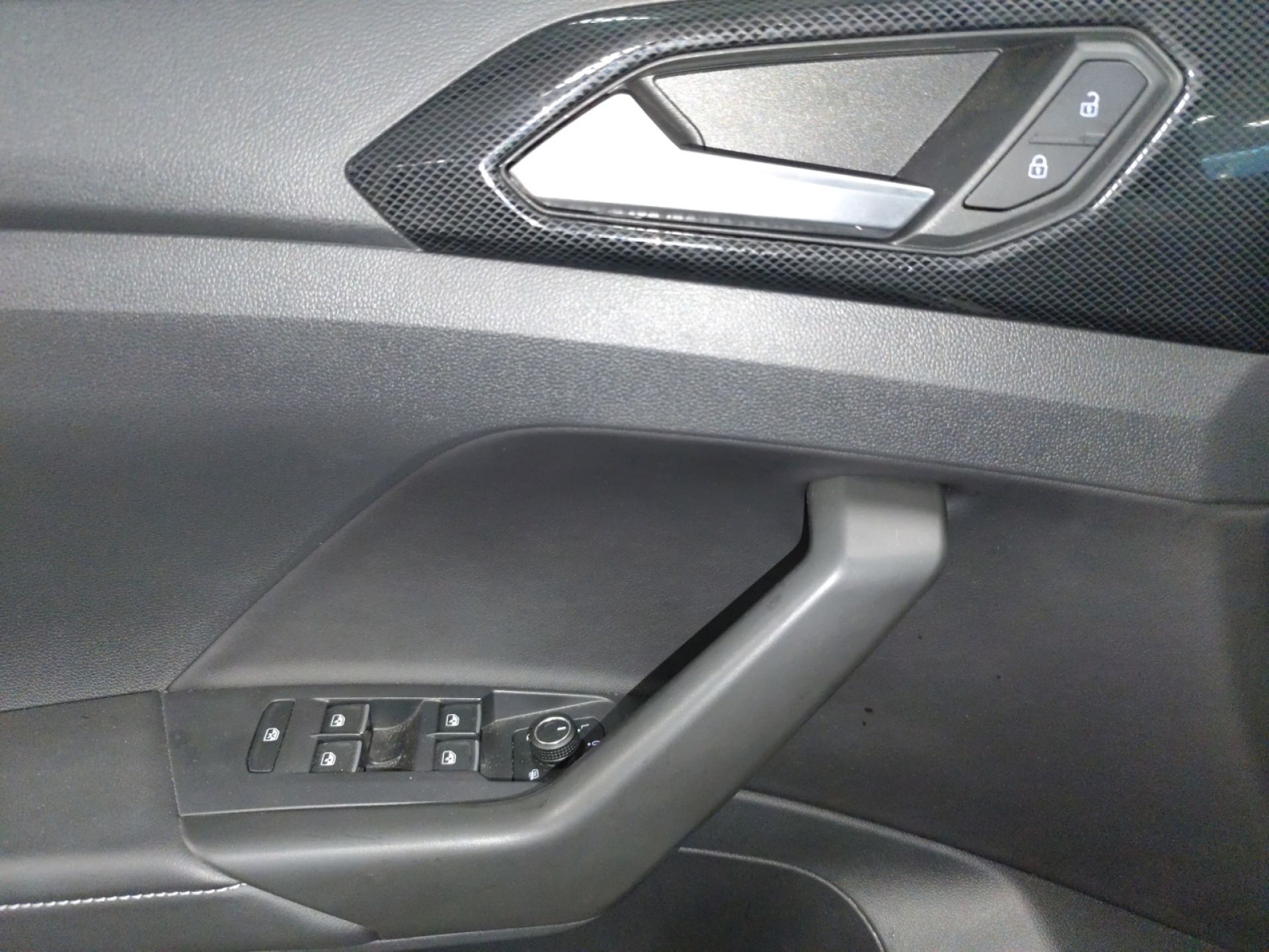 Volkswagen T-Cross R-Line 1.0 TSI 85kW (115CV) DSG