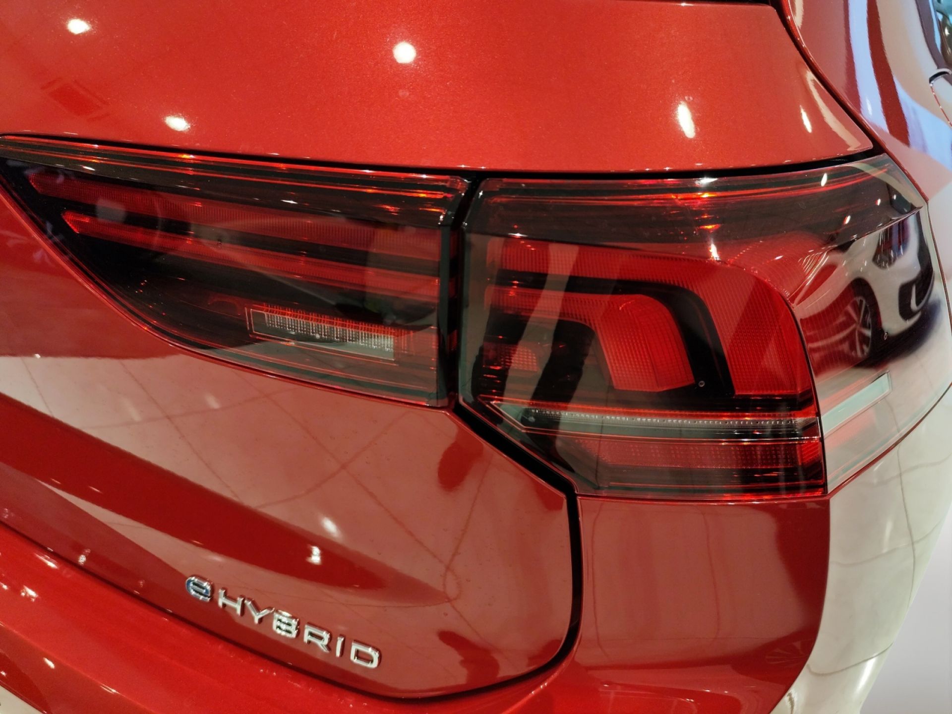 Volkswagen Golf Match 1.5 PHEV 110kW / 85kW DSG