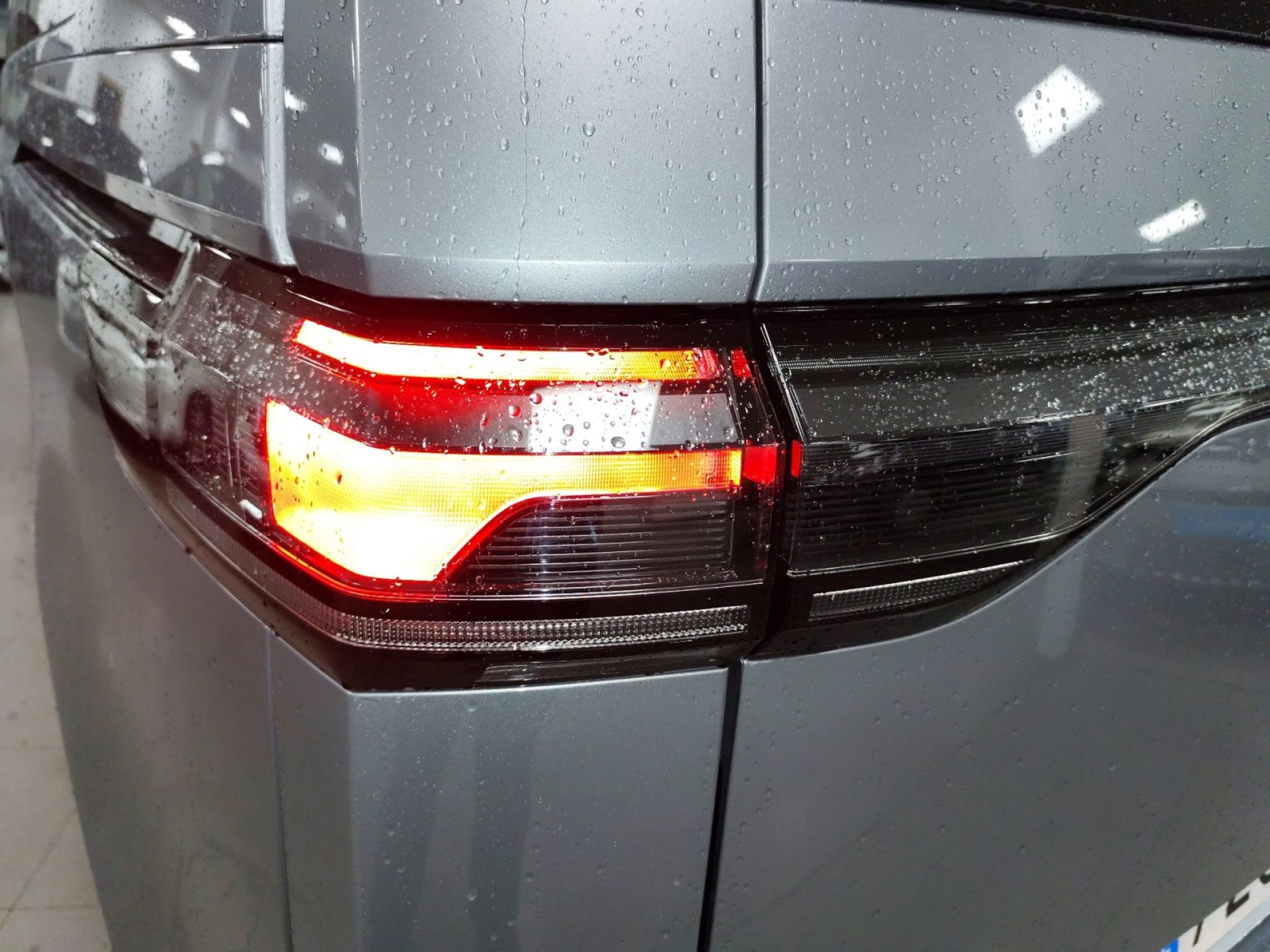 Volkswagen ID. BUZZ Pro 5 asientos 210kW (286CV)