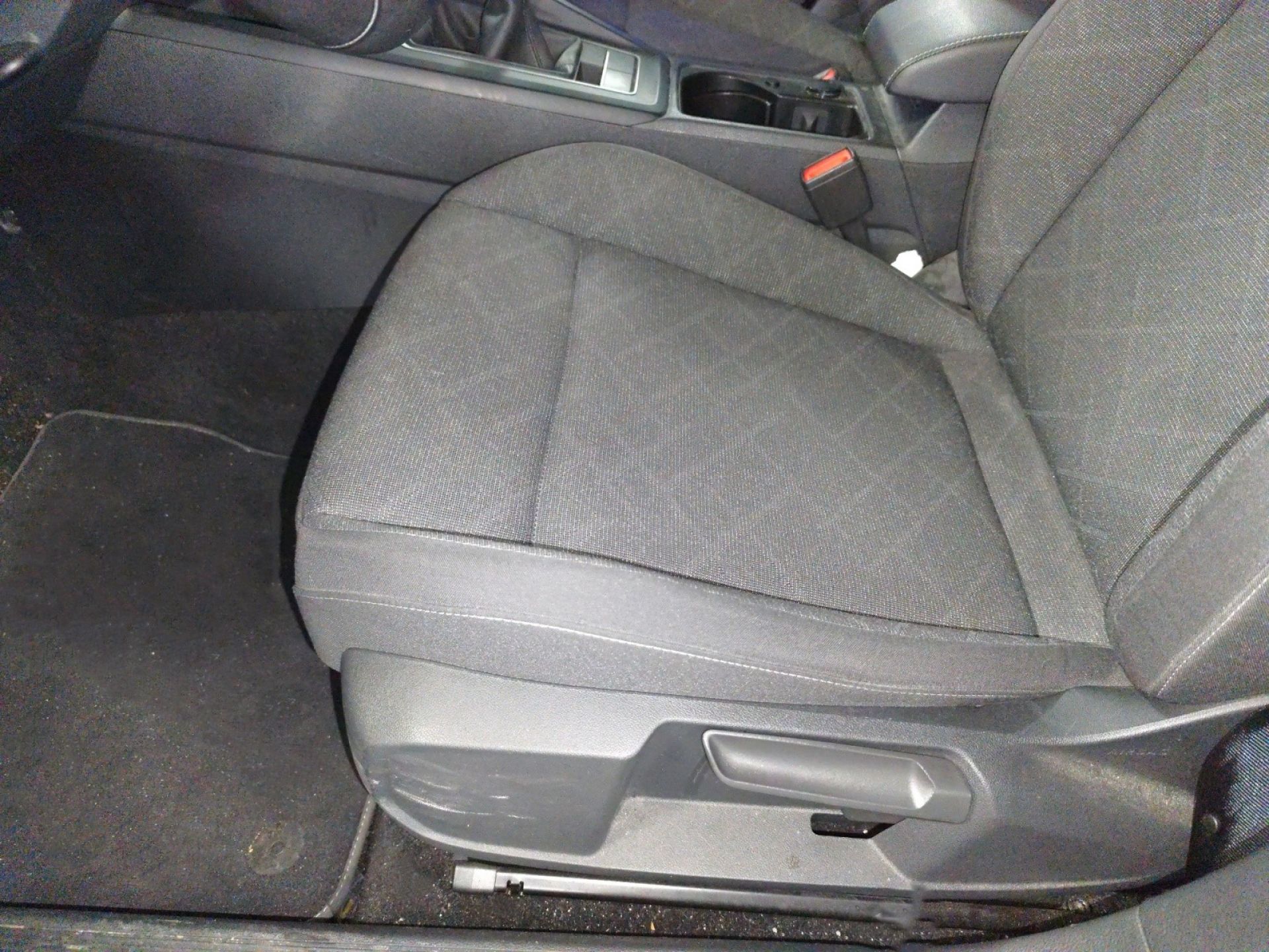 Volkswagen Golf Life 2.0 TDI 85kW (115CV)