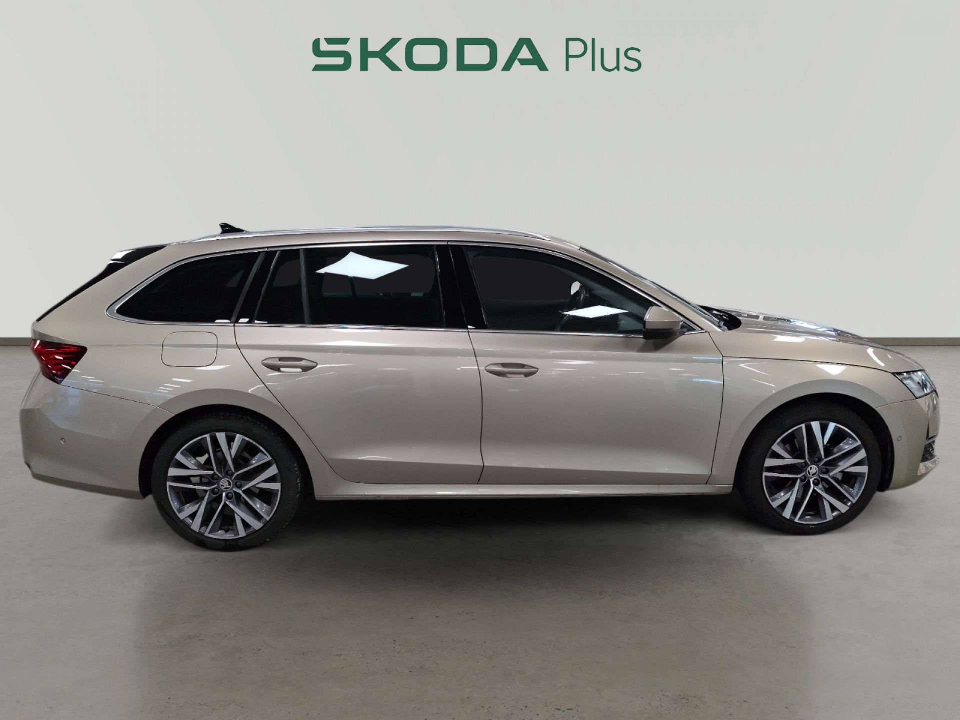 Skoda Octavia Combi 1.5 TSI 110kW DSG m-HEV Selection