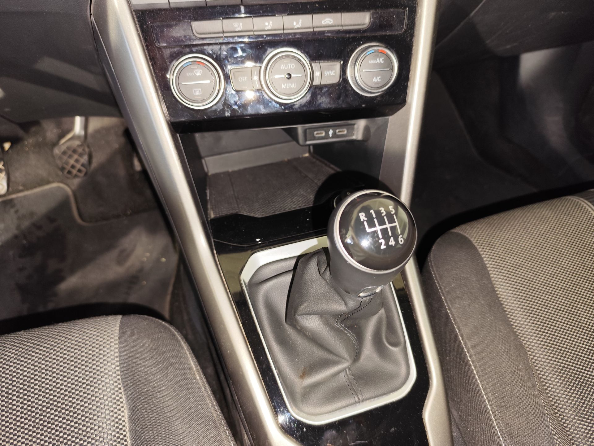 Volkswagen T-Roc Advance R-Line 1.0 TSI 81kW (110CV)