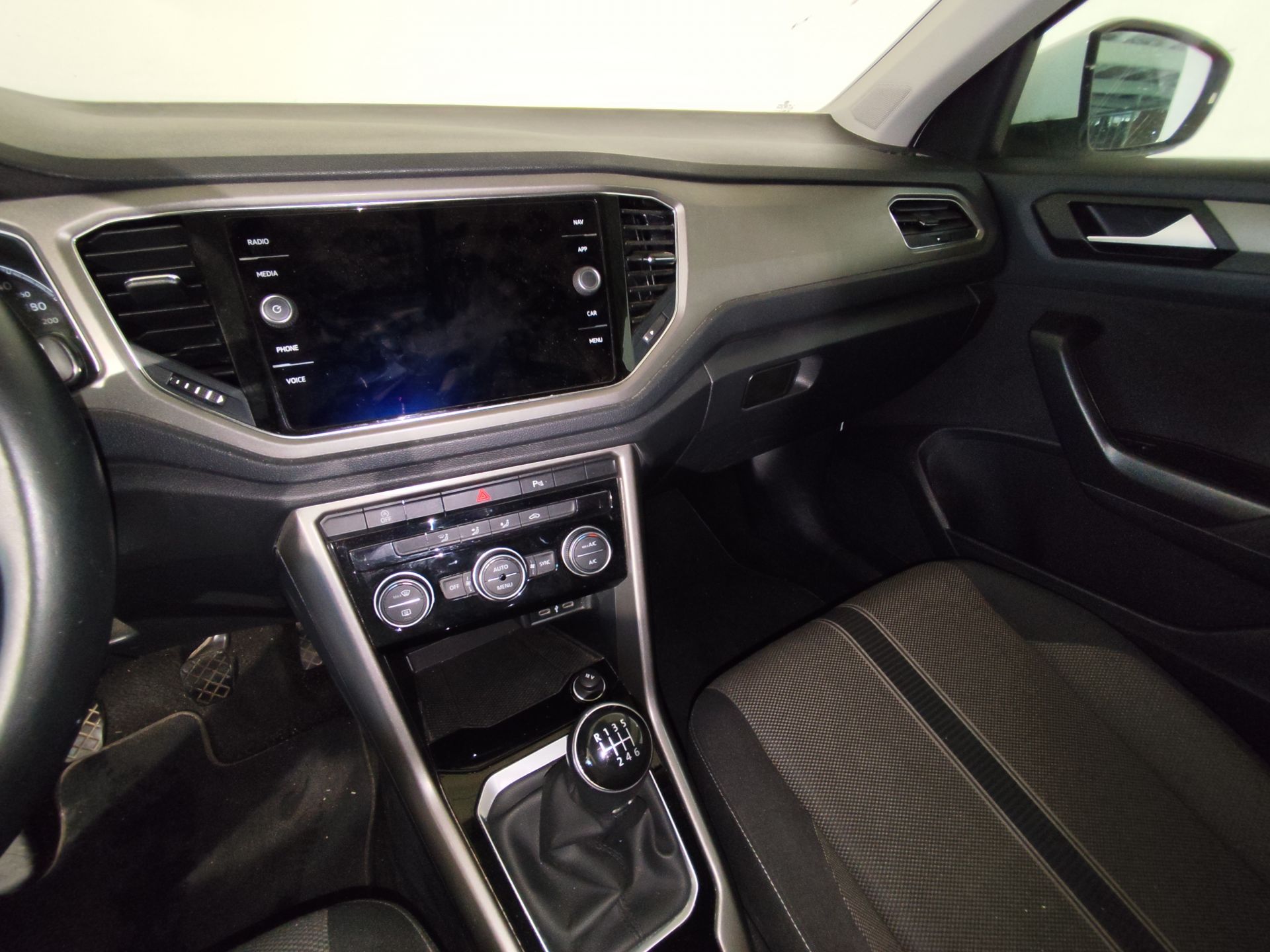 Volkswagen T-Roc Advance R-Line 1.0 TSI 81kW (110CV)