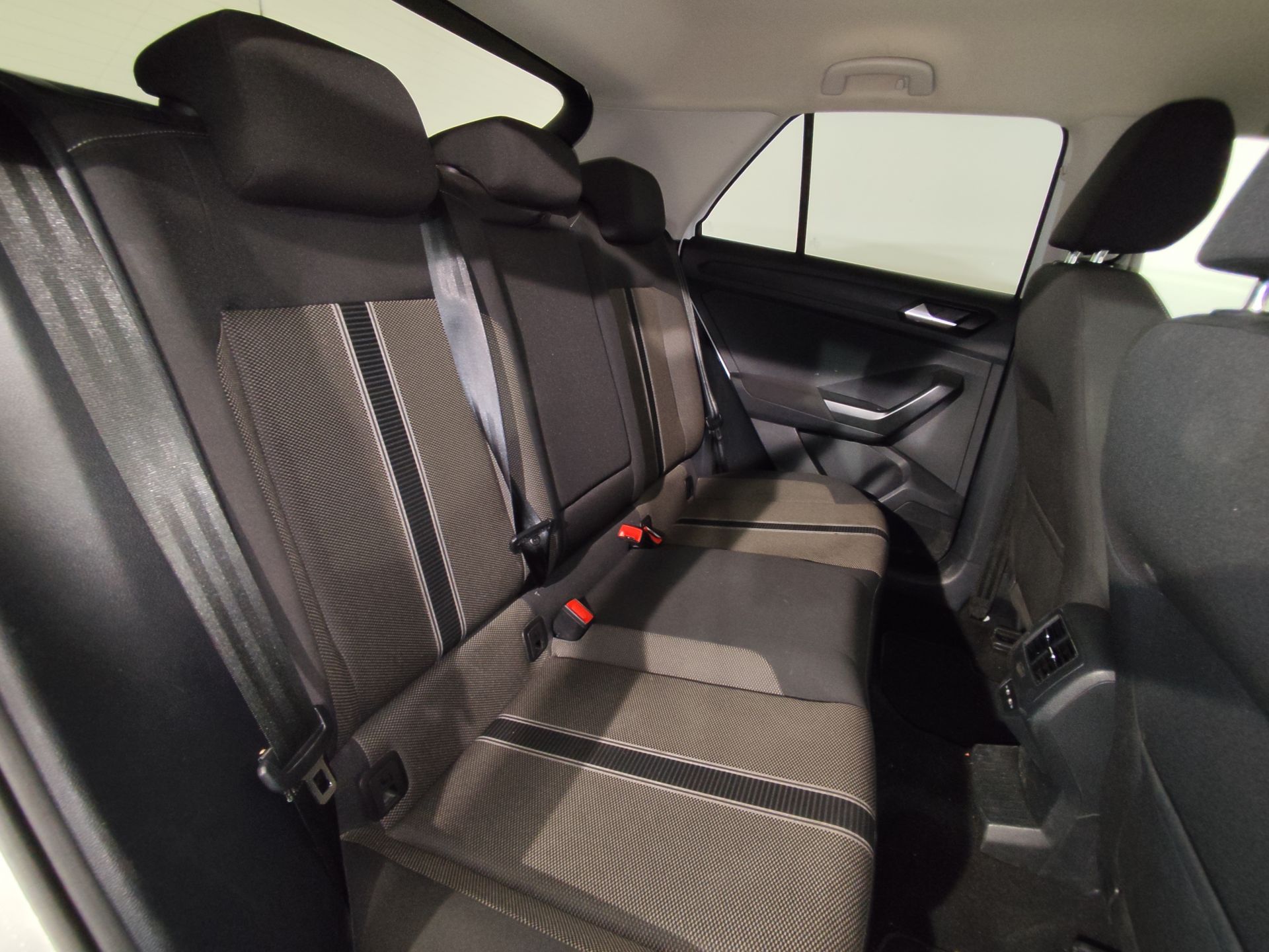 Volkswagen T-Roc Advance R-Line 1.0 TSI 81kW (110CV)