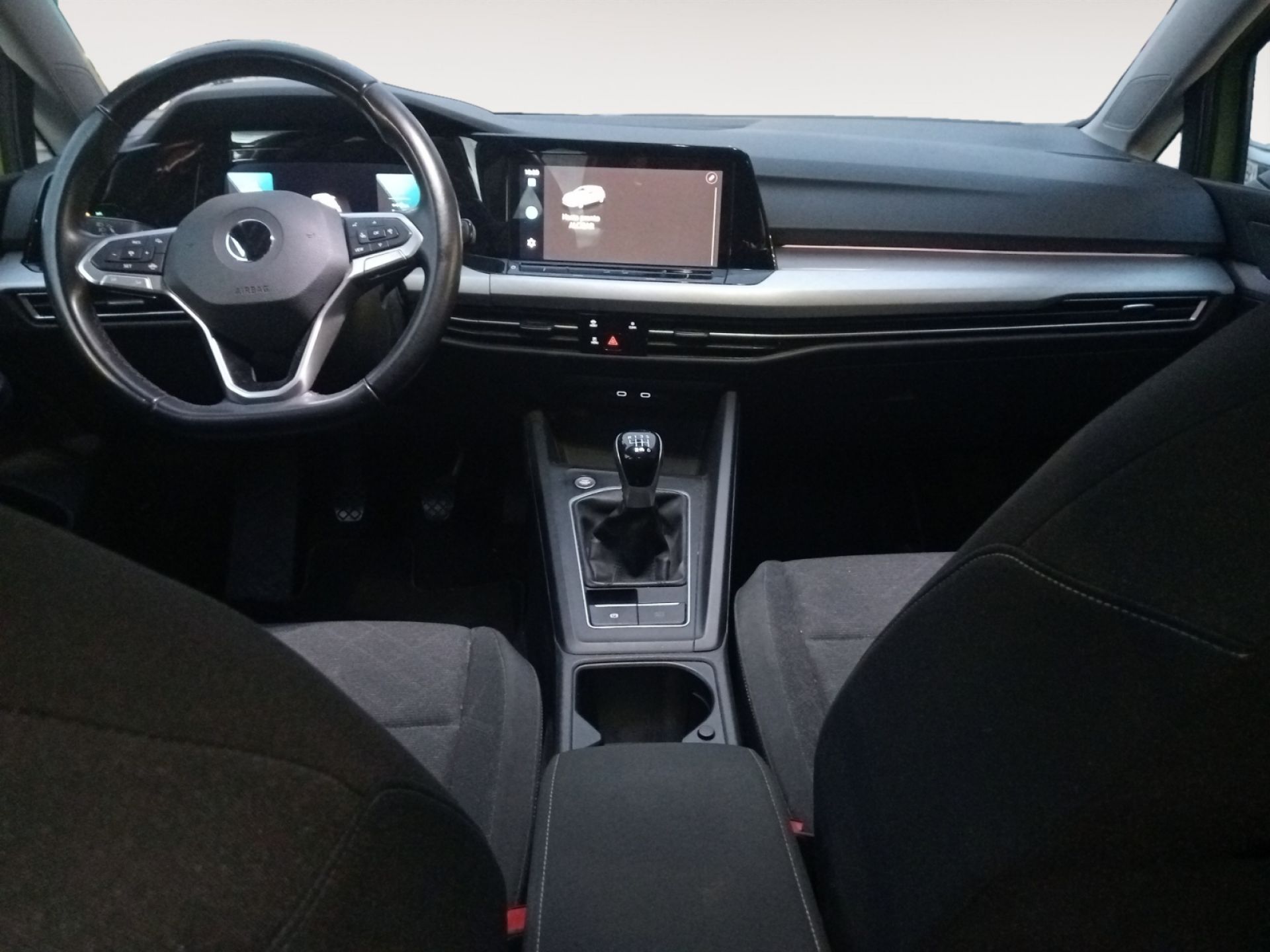 Volkswagen Golf Life 1.5 TSI 96kW (130CV)