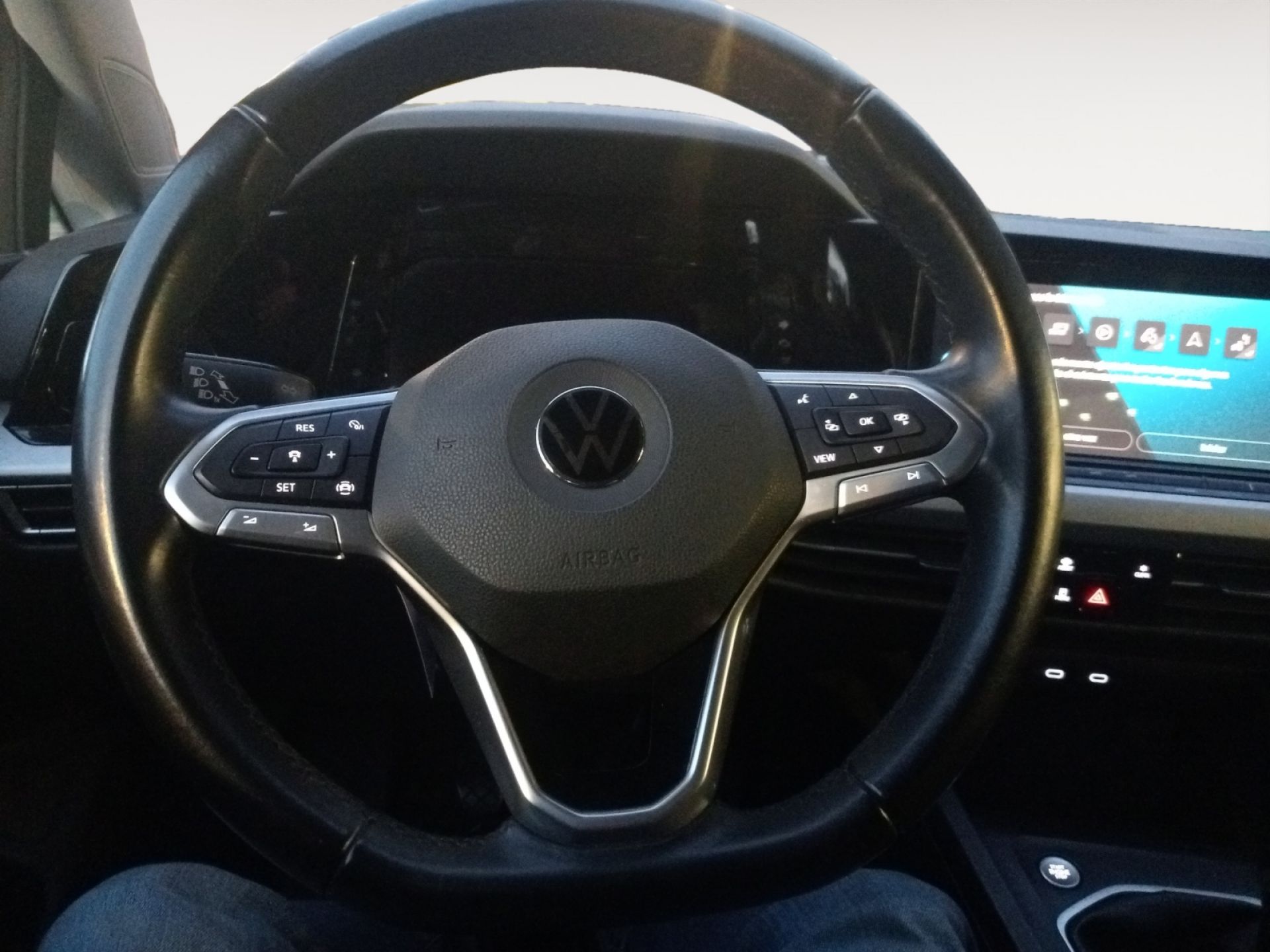 Volkswagen Golf Life 1.5 TSI 96kW (130CV)