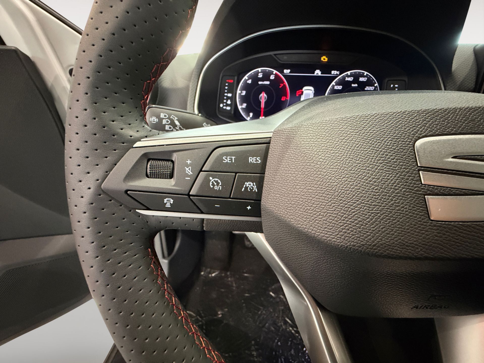 SEAT Ibiza 1.0 TSI 85kW (115CV) FR Salta