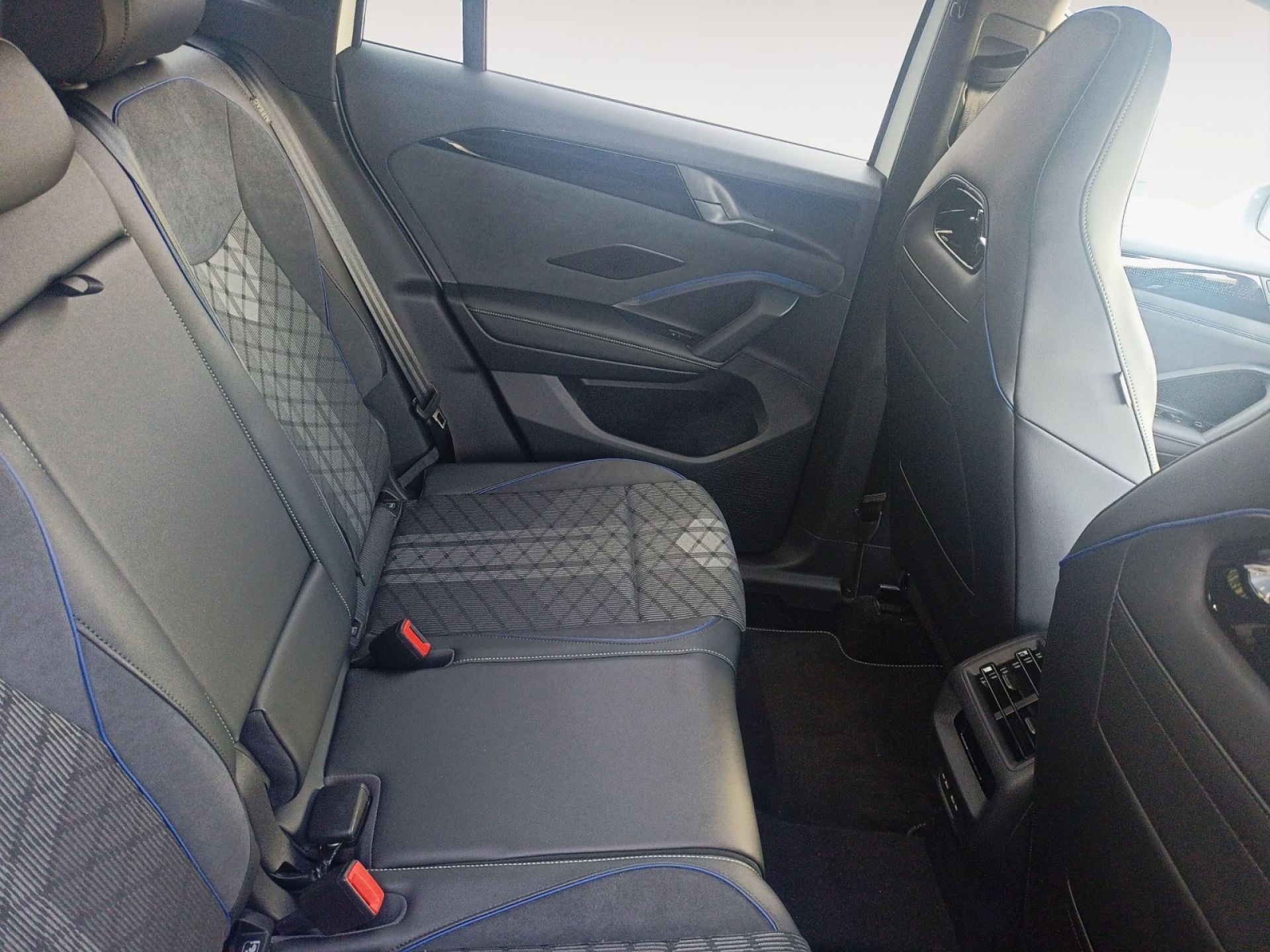 Volkswagen Tiguan R-Line 1.5 TSI eHybrid 200kW (272CV) DSG