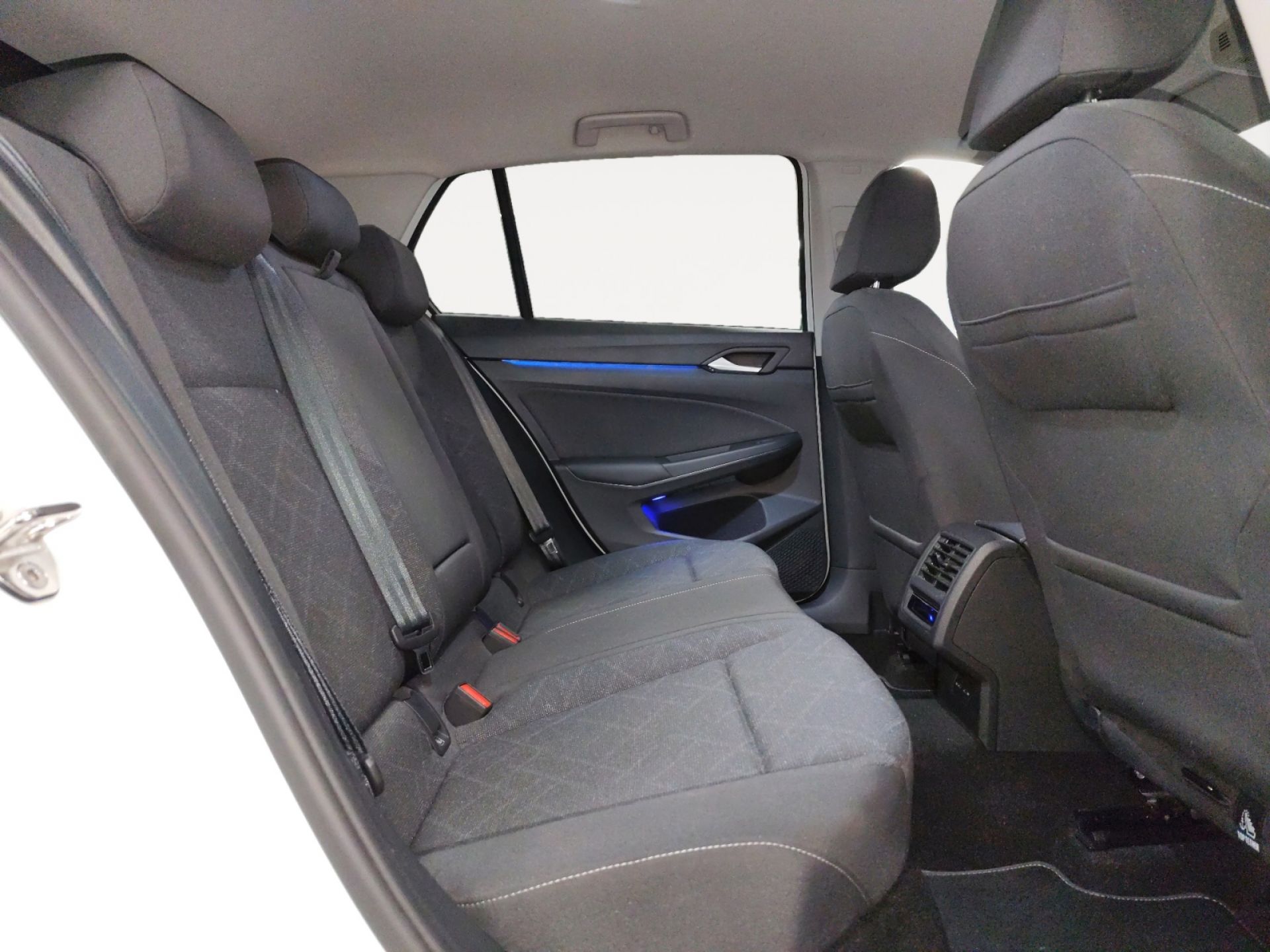 Volkswagen Golf Life 1.0 eTSI 81kW (110CV) DSG