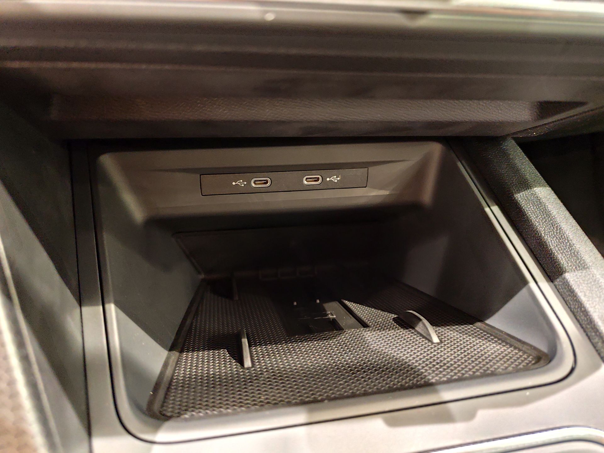 SEAT Nuevo León 1.5 TSI 85kW S&S Style EVO Edition