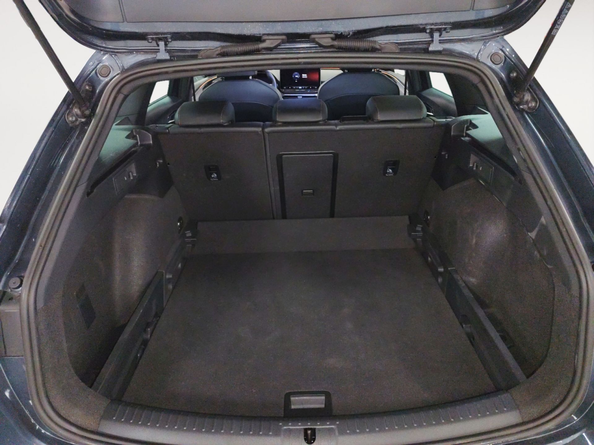 SEAT Nuevo León SP 1.5 TSI 110kW FR Special Edition