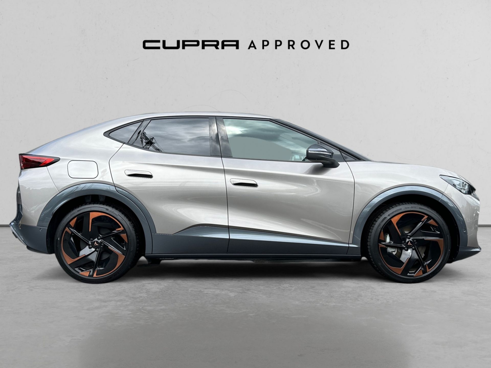 Cupra Tavascan 77kWh 250kW VZ First Ed Dual Motor AWD