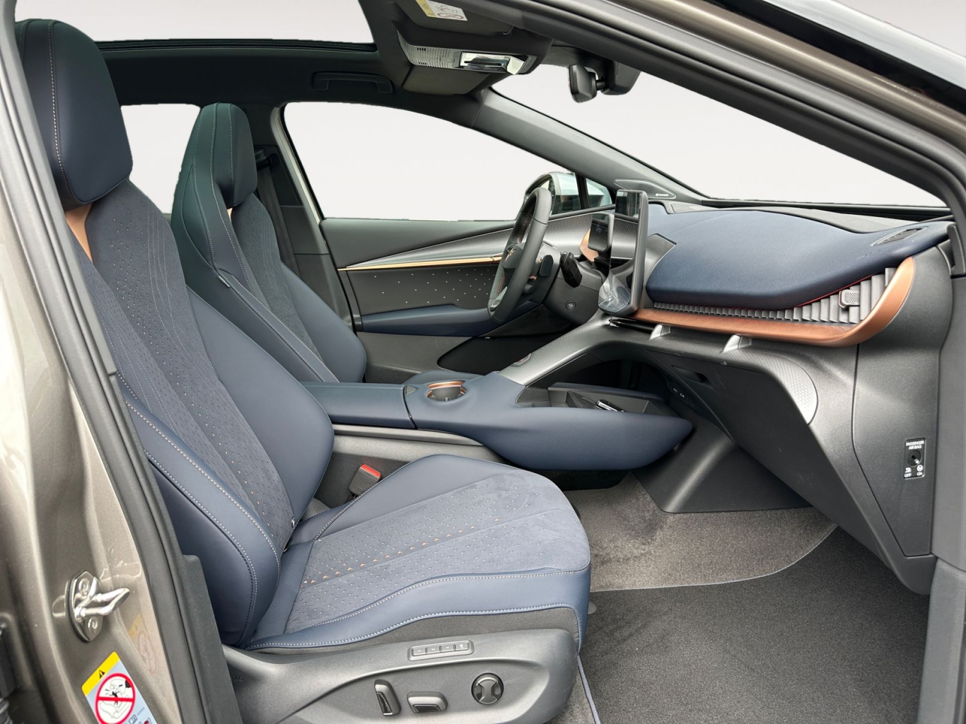 Cupra Tavascan 77kWh 250kW VZ First Ed Dual Motor AWD