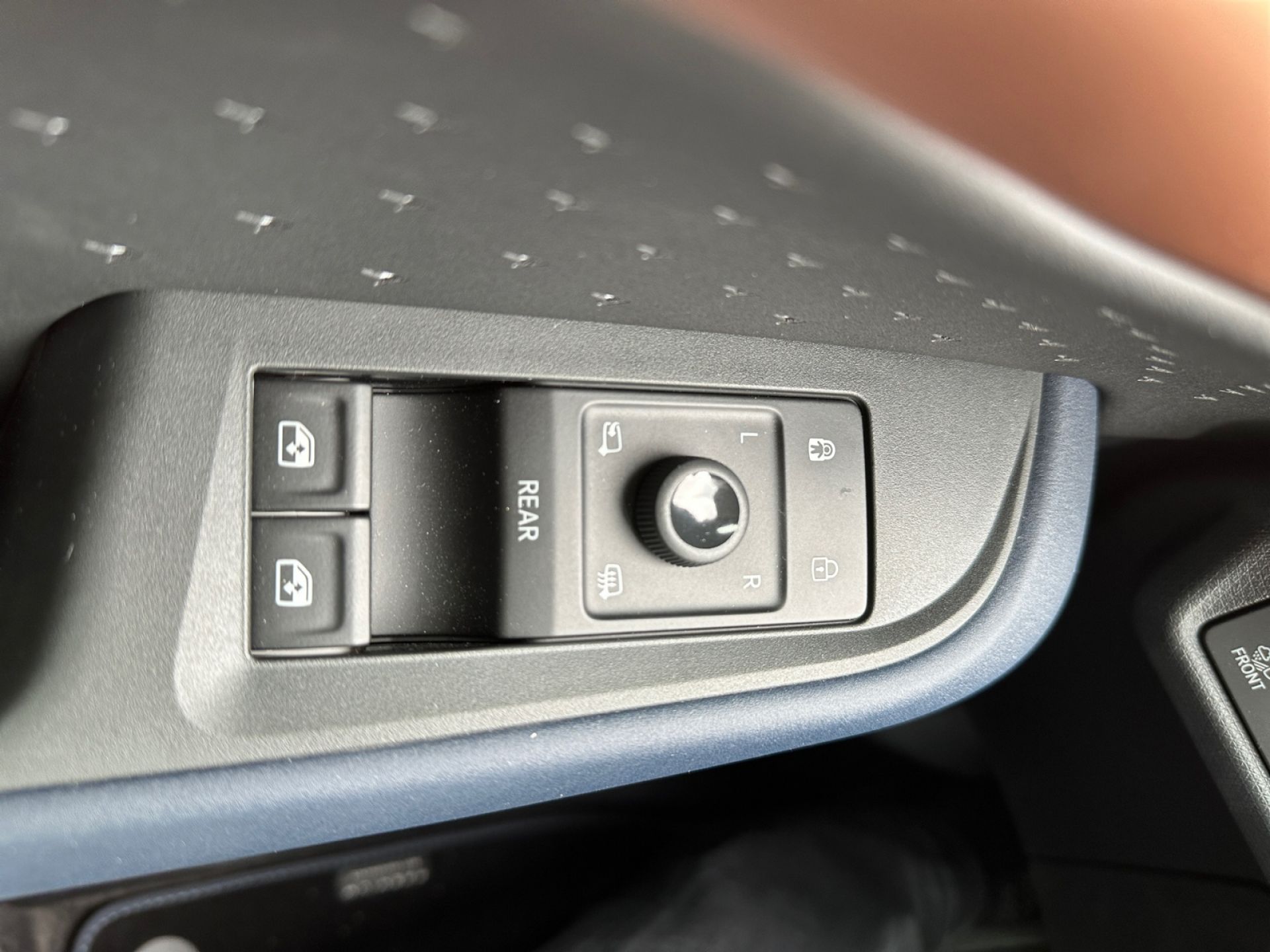 Cupra Tavascan 77kWh 250kW VZ First Ed Dual Motor AWD