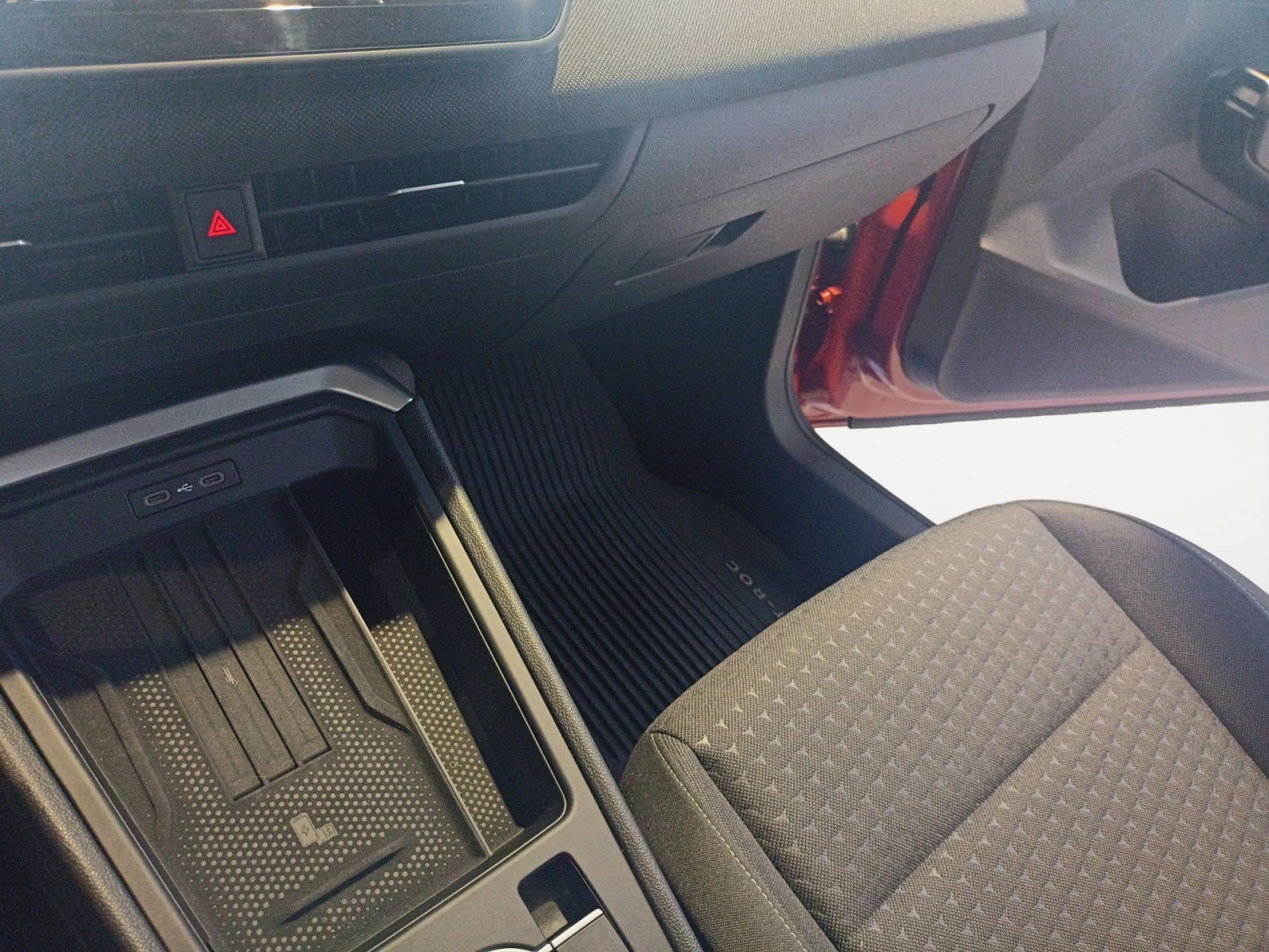 Volkswagen T-Roc Mas 1.5 eTSI 85KW (116CV) DSG