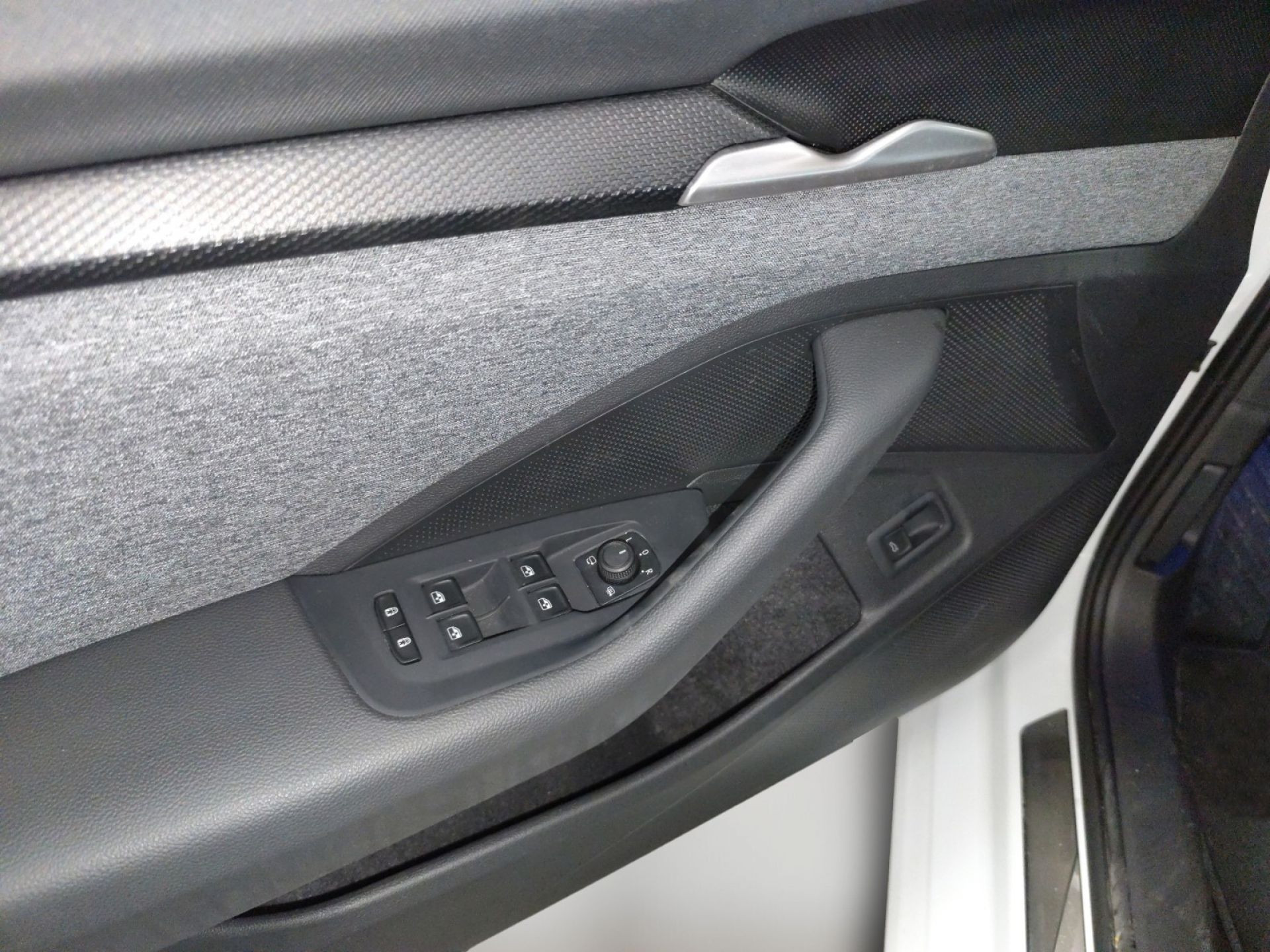 Skoda Superb Combi 2.0 TDI 110kW DSG Selection