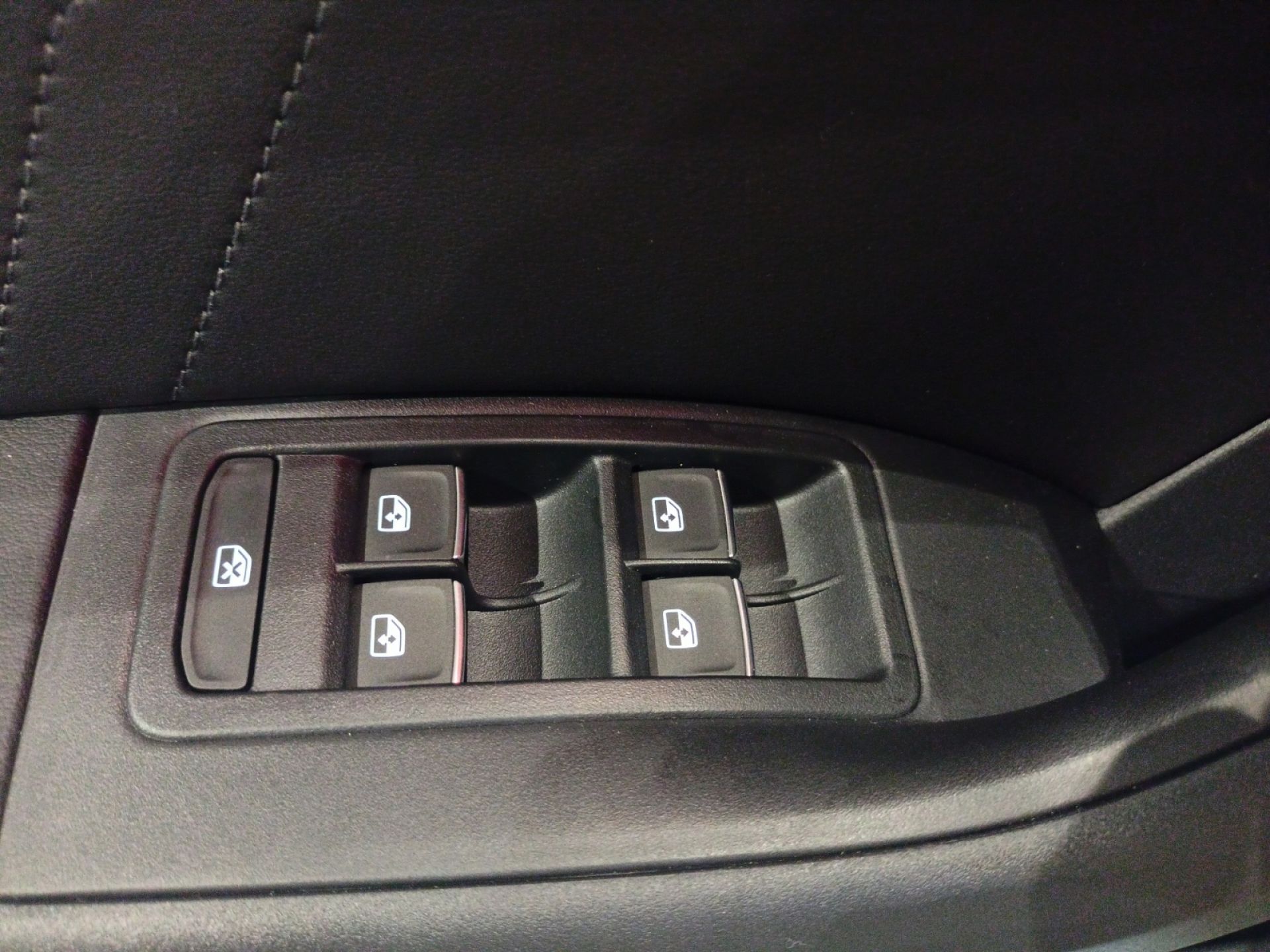 SEAT Ateca 1.5 TSI 110kW (150CV) FR 75 Aniversario
