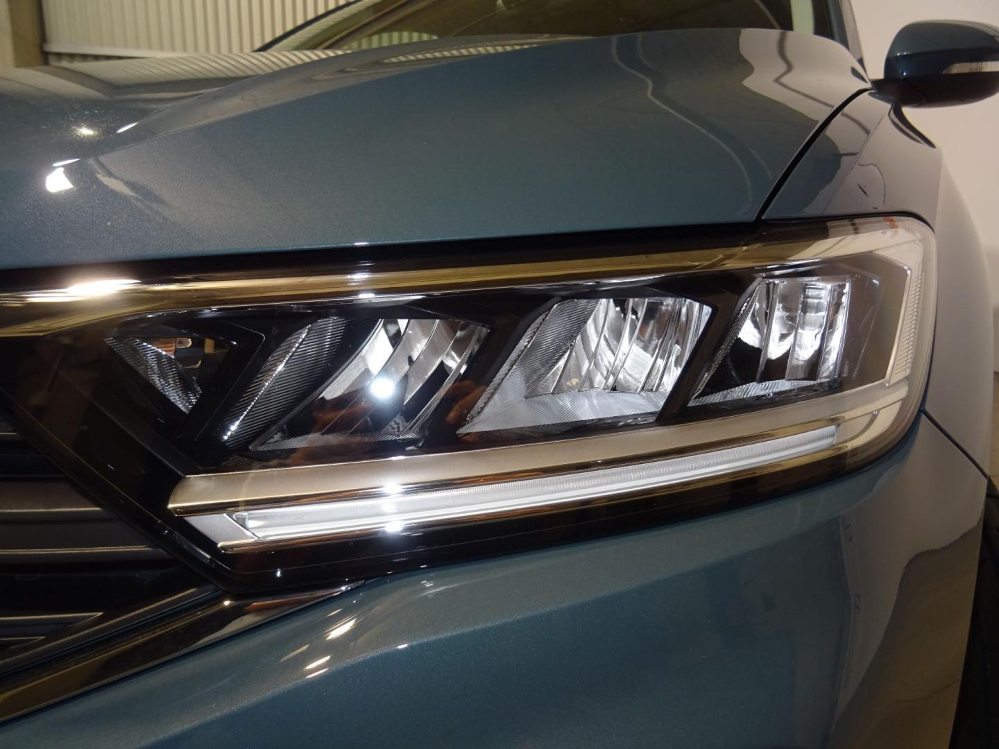 Volkswagen T-Roc Life 1.0 TSI 81kW (110CV)