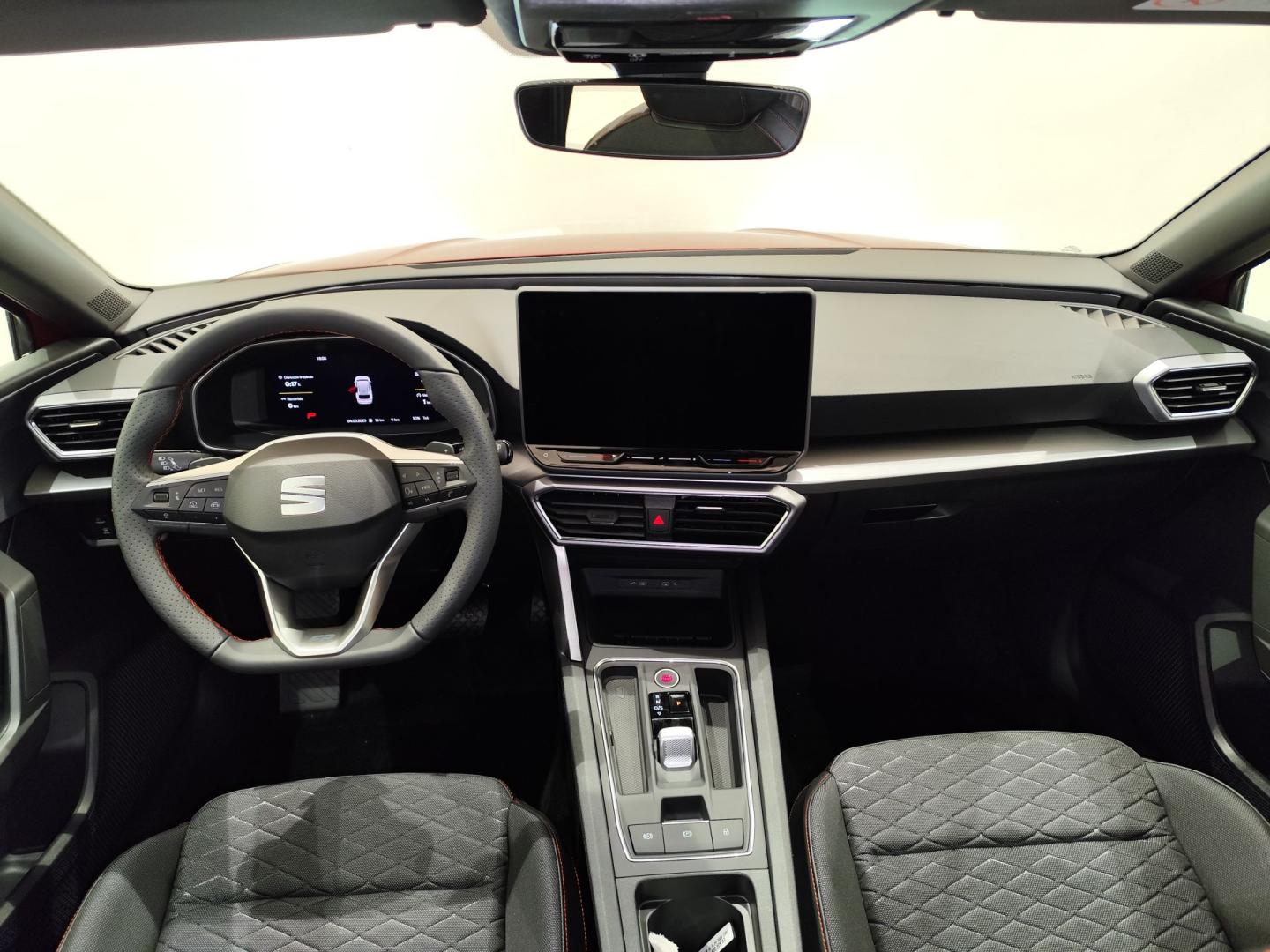 SEAT Nuevo León SP 1.5 eTSI 110kW DSG FR Special Edition