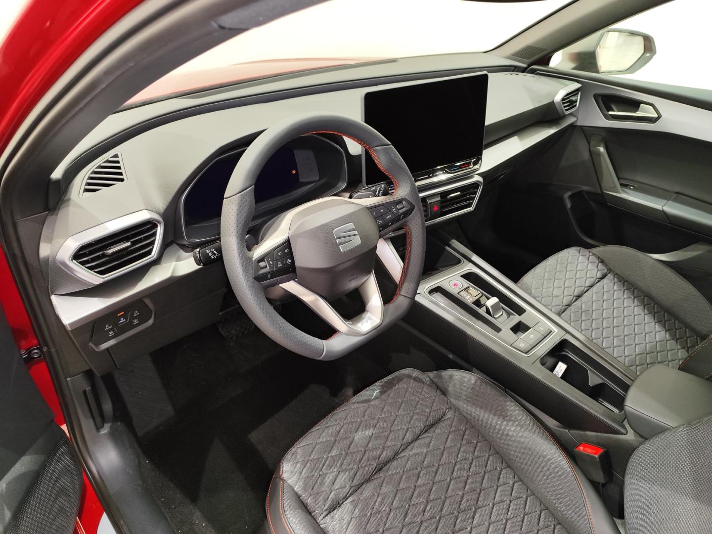 SEAT Nuevo León SP 1.5 eTSI 110kW DSG FR Special Edition