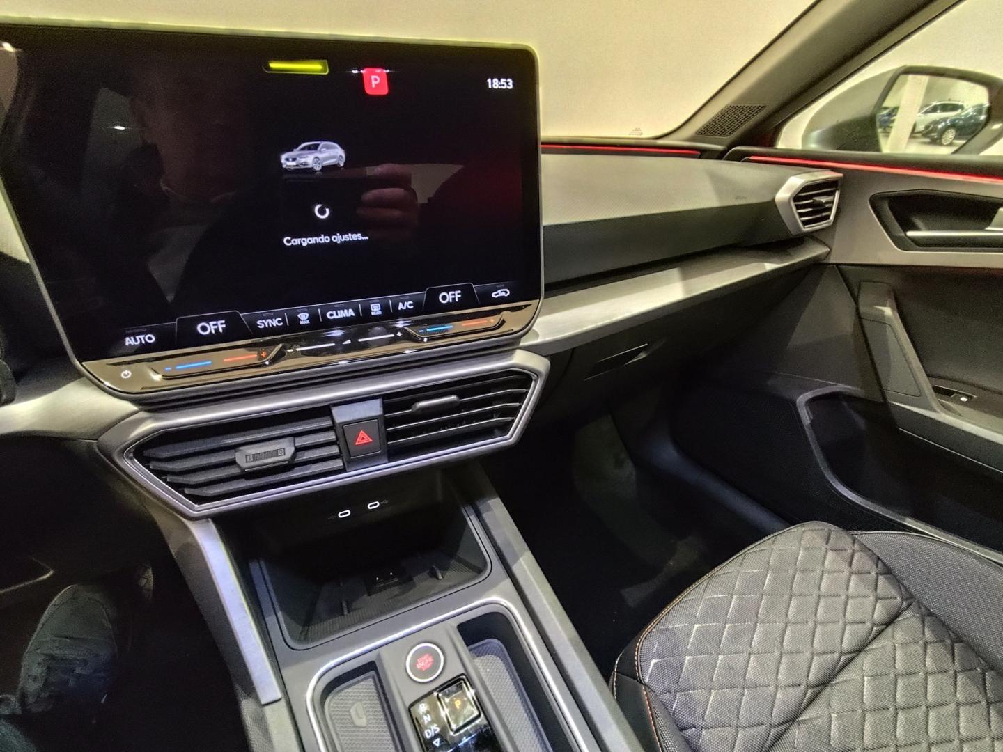 SEAT Nuevo León SP 1.5 eTSI 110kW DSG FR Special Edition