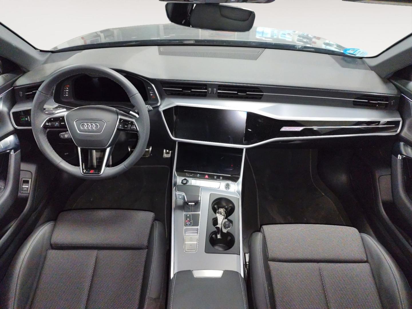 Audi A6 Avant Black Line 45 TDI quattro S tronic
