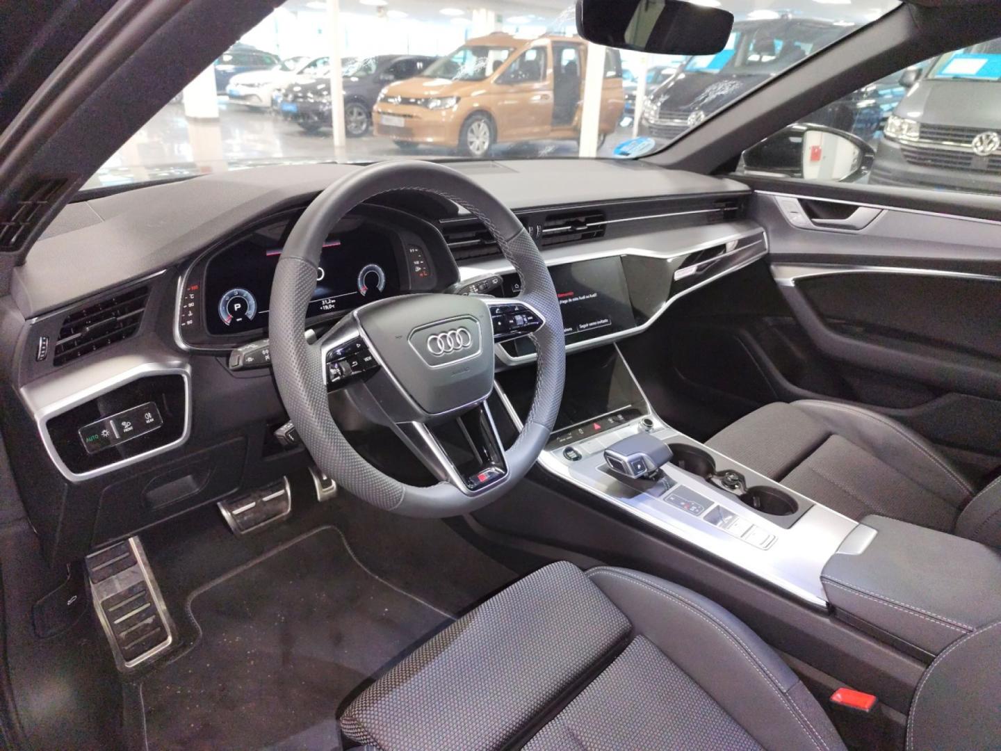 Audi A6 Avant Black Line 45 TDI quattro S tronic