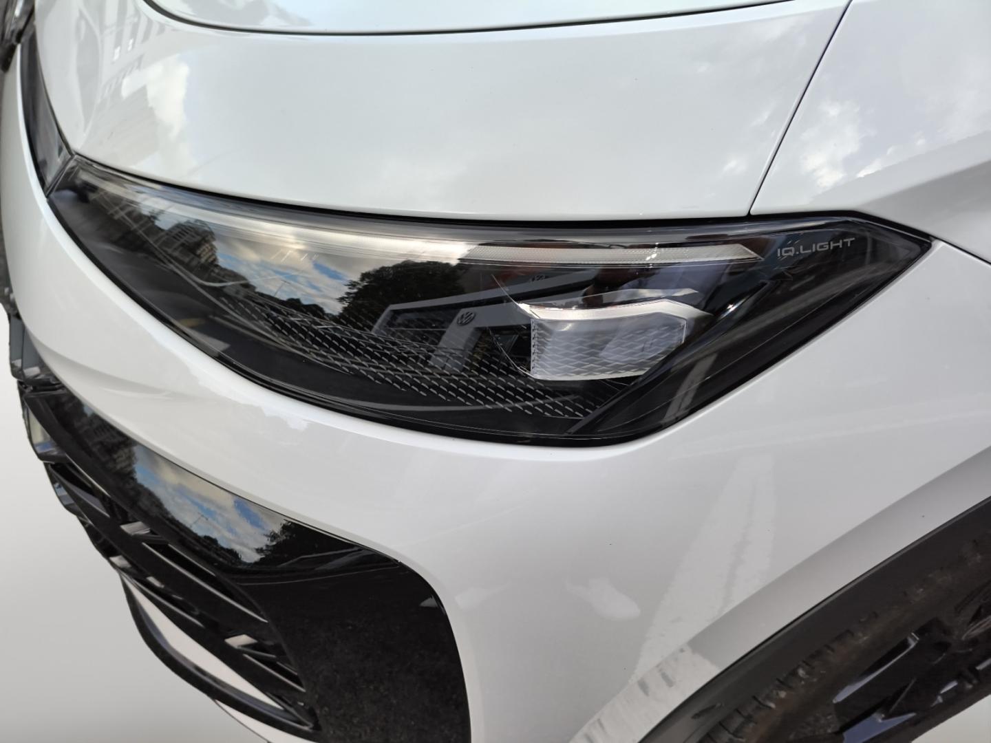 Volkswagen T-Roc R-Line 1.5 TSI 110kW (150CV) DSG eTSI