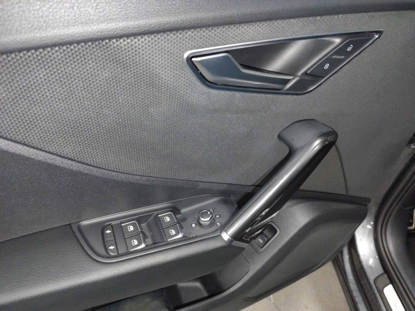 Audi Q2 Adrenalin 35 TDI 110kW quattro S tronic