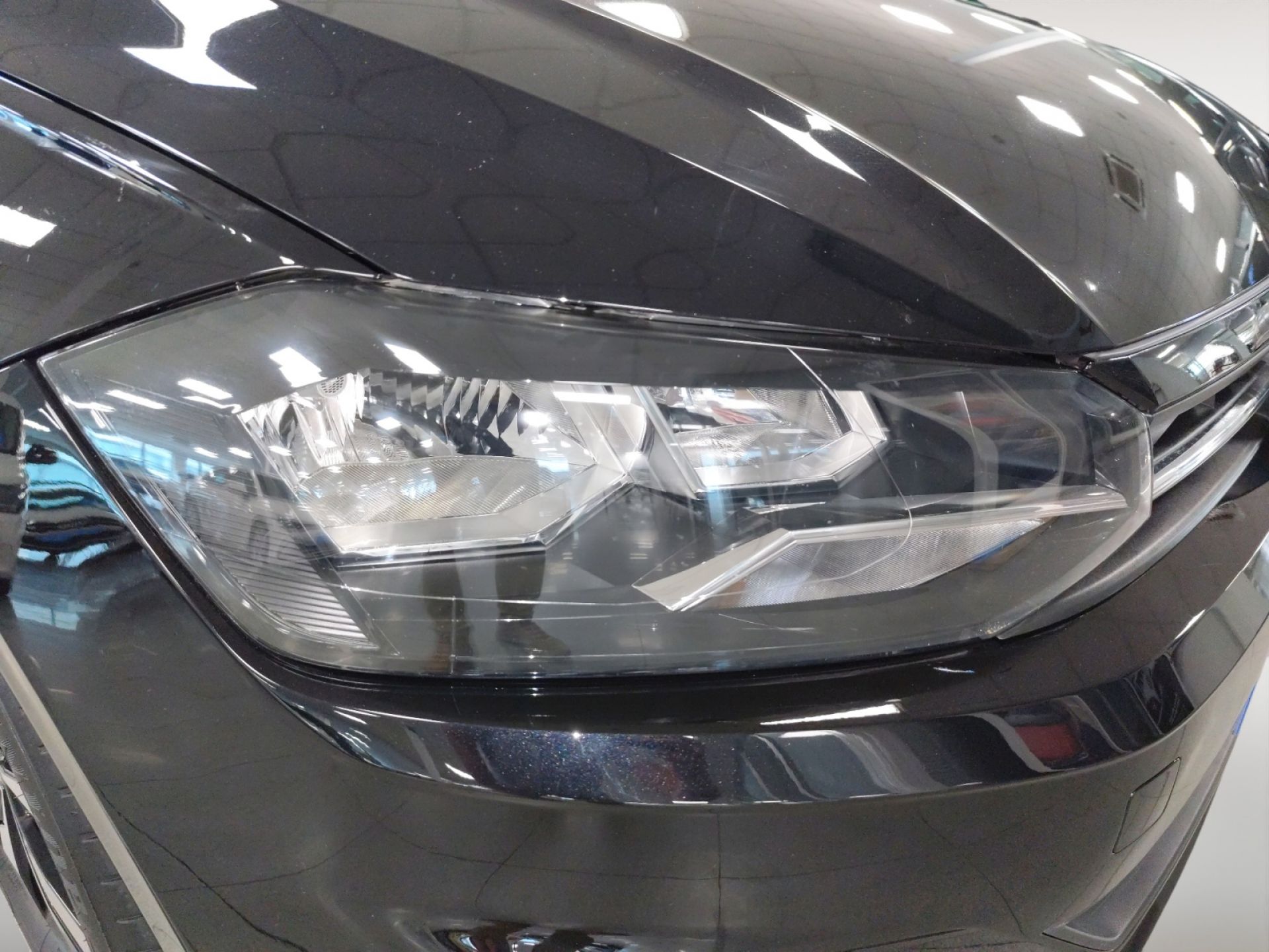Volkswagen Polo Advance 1.0 TSI 70kW (95CV)