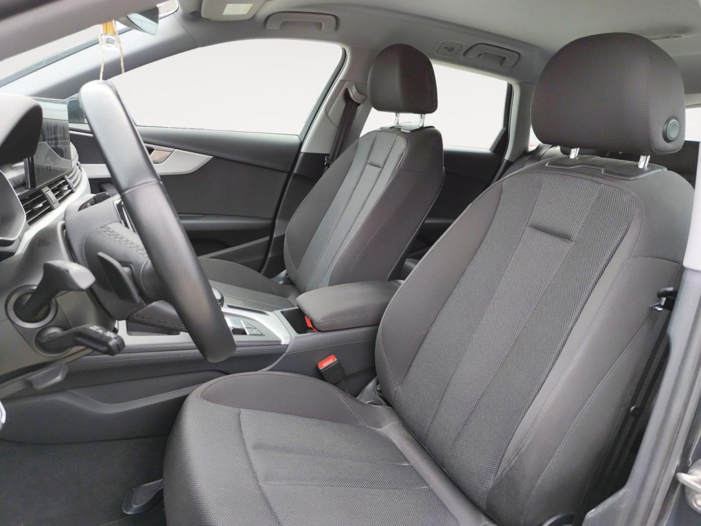 Audi A4 Avant Advanced 30 TDI 100kW S tronic