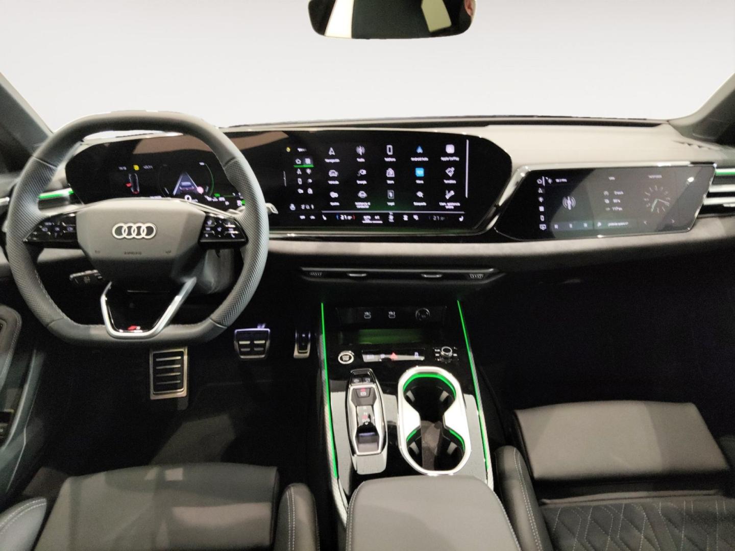 Audi A6 e-hybrid quattro 220kW Black Line