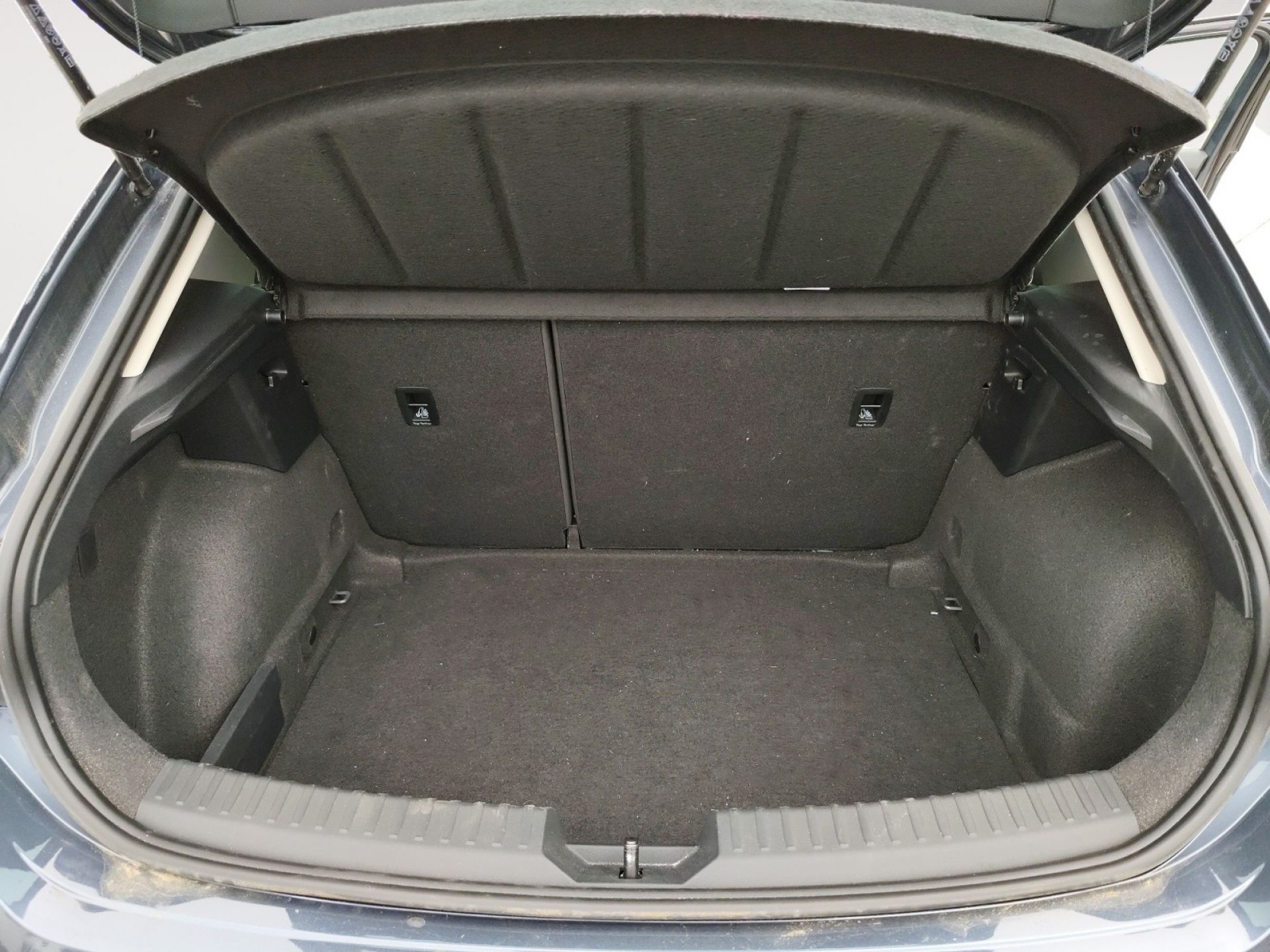 SEAT Nuevo León 2.0 TDI 85kW Style XL
