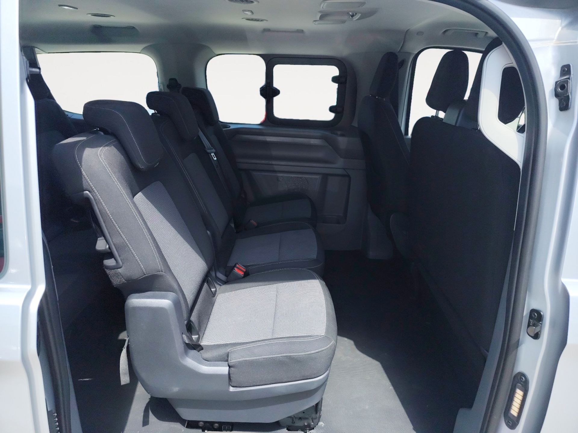 Volkswagen Caravelle Batalla Corta 2.0 TDI 110 kW (150 CV) Aut 8 Vel