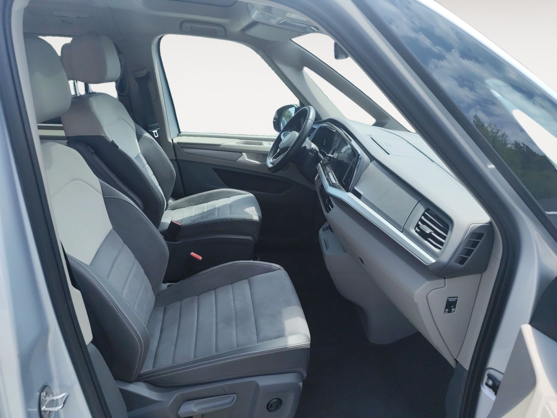 Volkswagen Multivan Life 2.0 TDI 110kW (150CV) DSG B.Corta