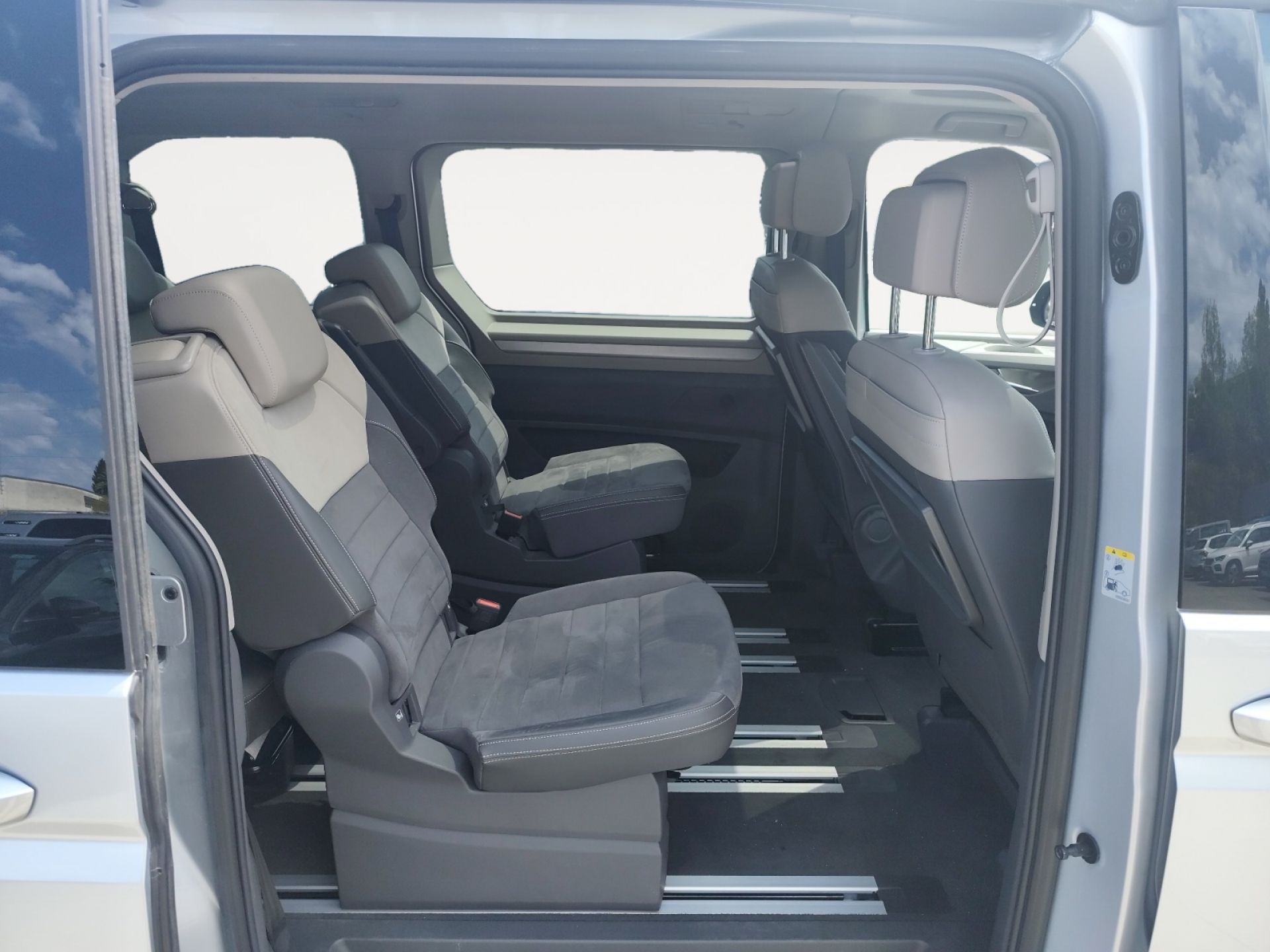 Volkswagen Multivan Life 2.0 TDI 110kW (150CV) DSG B.Corta