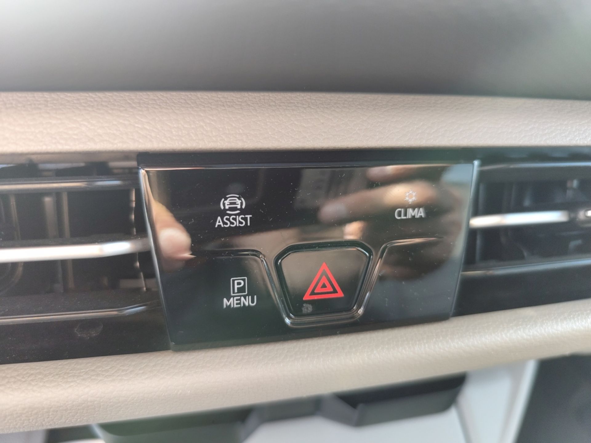 Volkswagen Multivan Life 2.0 TDI 110kW (150CV) DSG B.Corta