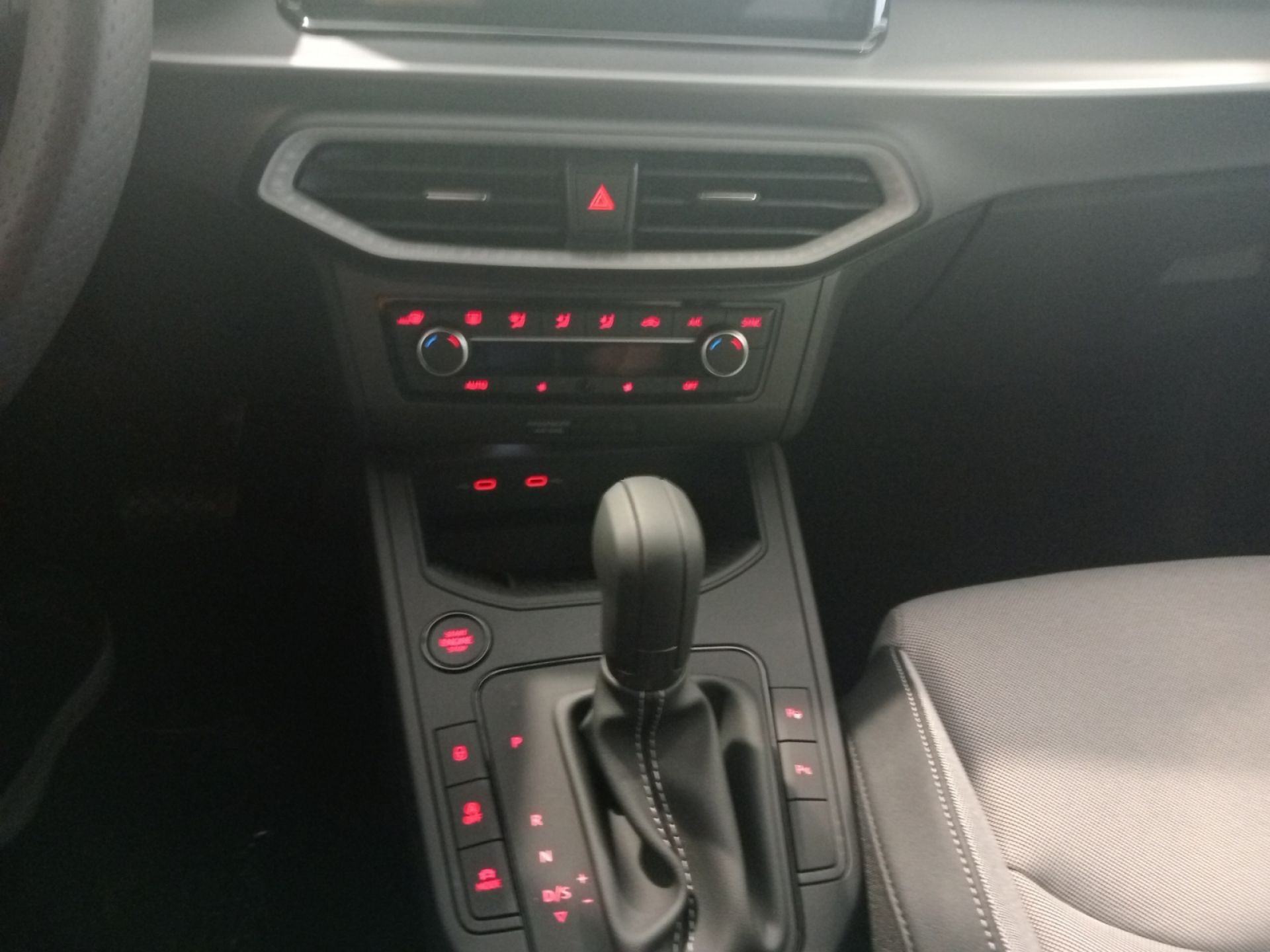 SEAT Arona 1.0 TSI 85kW (115CV) Start&Stop DSG FR+