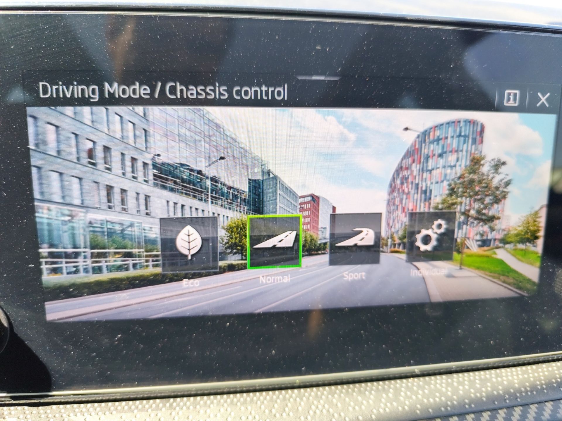 Skoda Kamiq 1.0 TSI 85kW (115CV) DSG MONTE CARLO