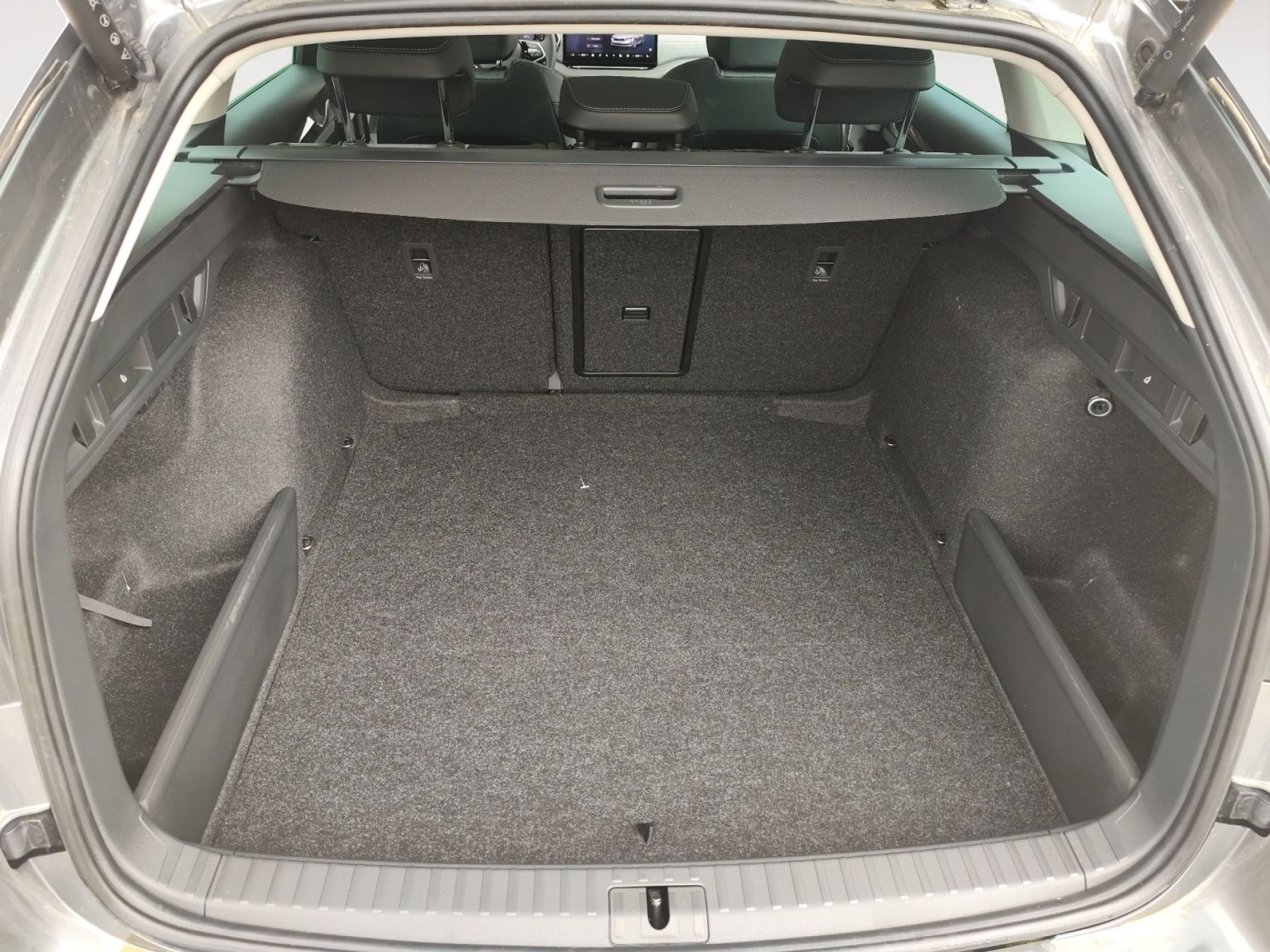 Skoda Octavia Combi 1.5 TSI 110kW DSG m-HEV Design