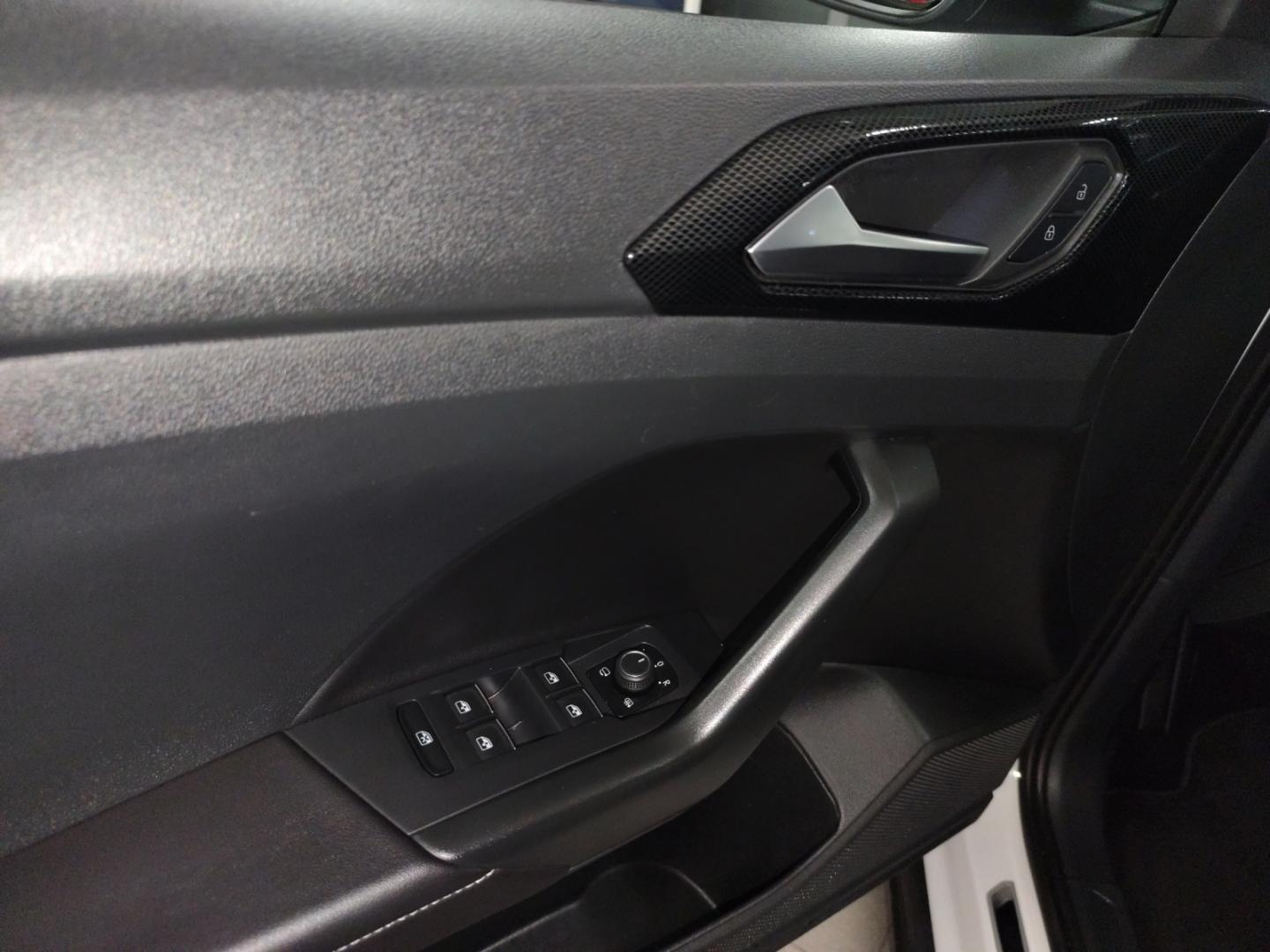Volkswagen T-Cross R-Line 1.0 TSI 85kW (115CV)