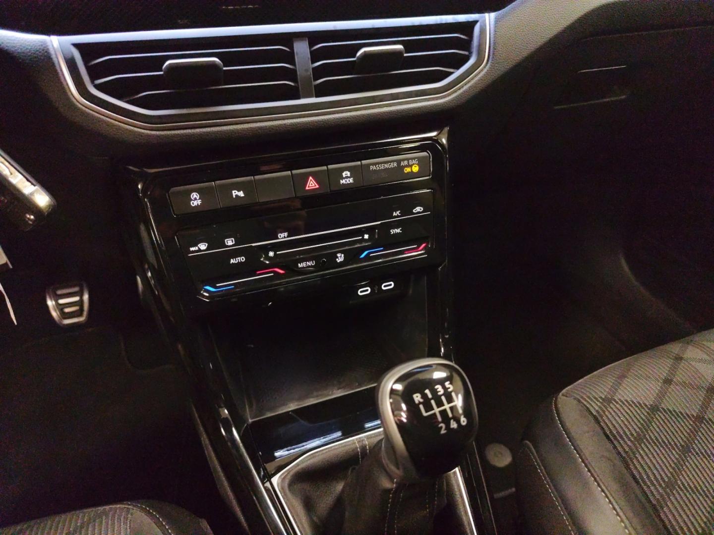 Volkswagen T-Cross R-Line 1.0 TSI 85kW (115CV)