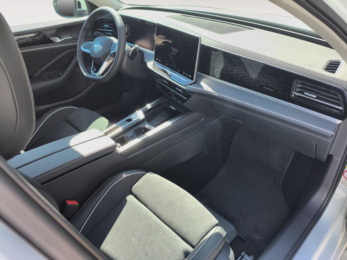 Volkswagen Passat Business 1.5 eTSI 110kW (150CV) Automático DSG 7 vel.