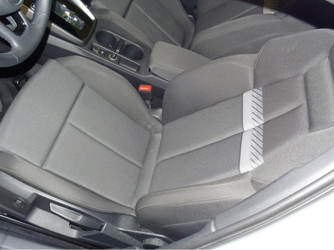 Audi A3 Sportback Black line 35 TFSI 110kW S tro