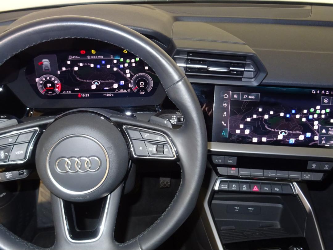 Audi A3 Sportback Black line 35 TFSI 110kW S tro