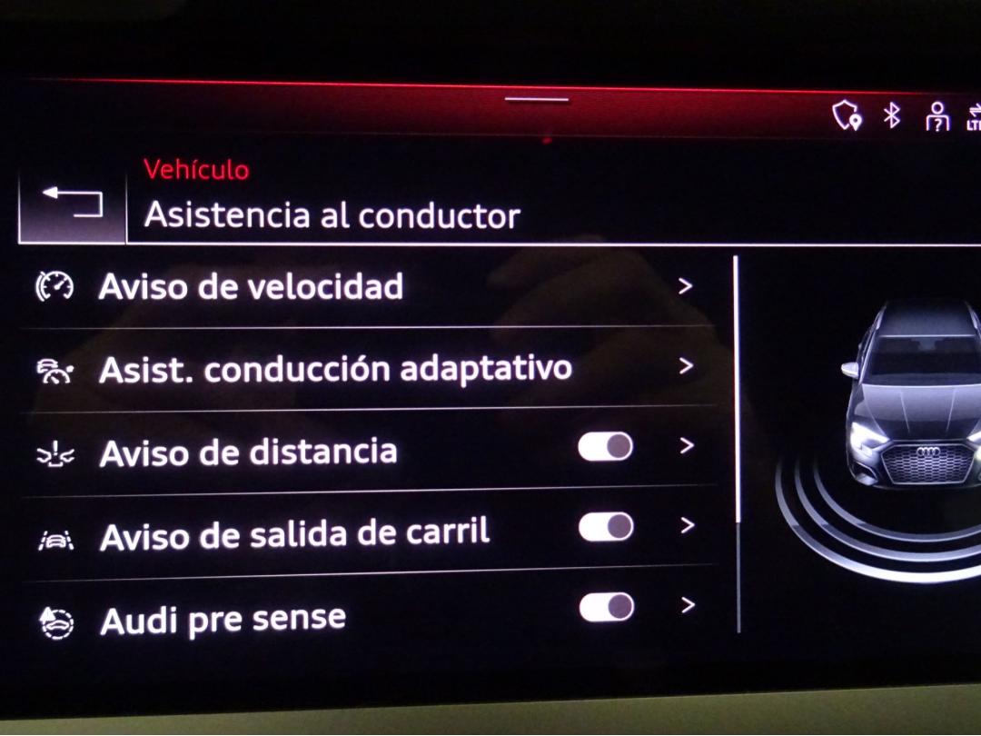 Audi A3 Sportback Black line 35 TFSI 110kW S tro